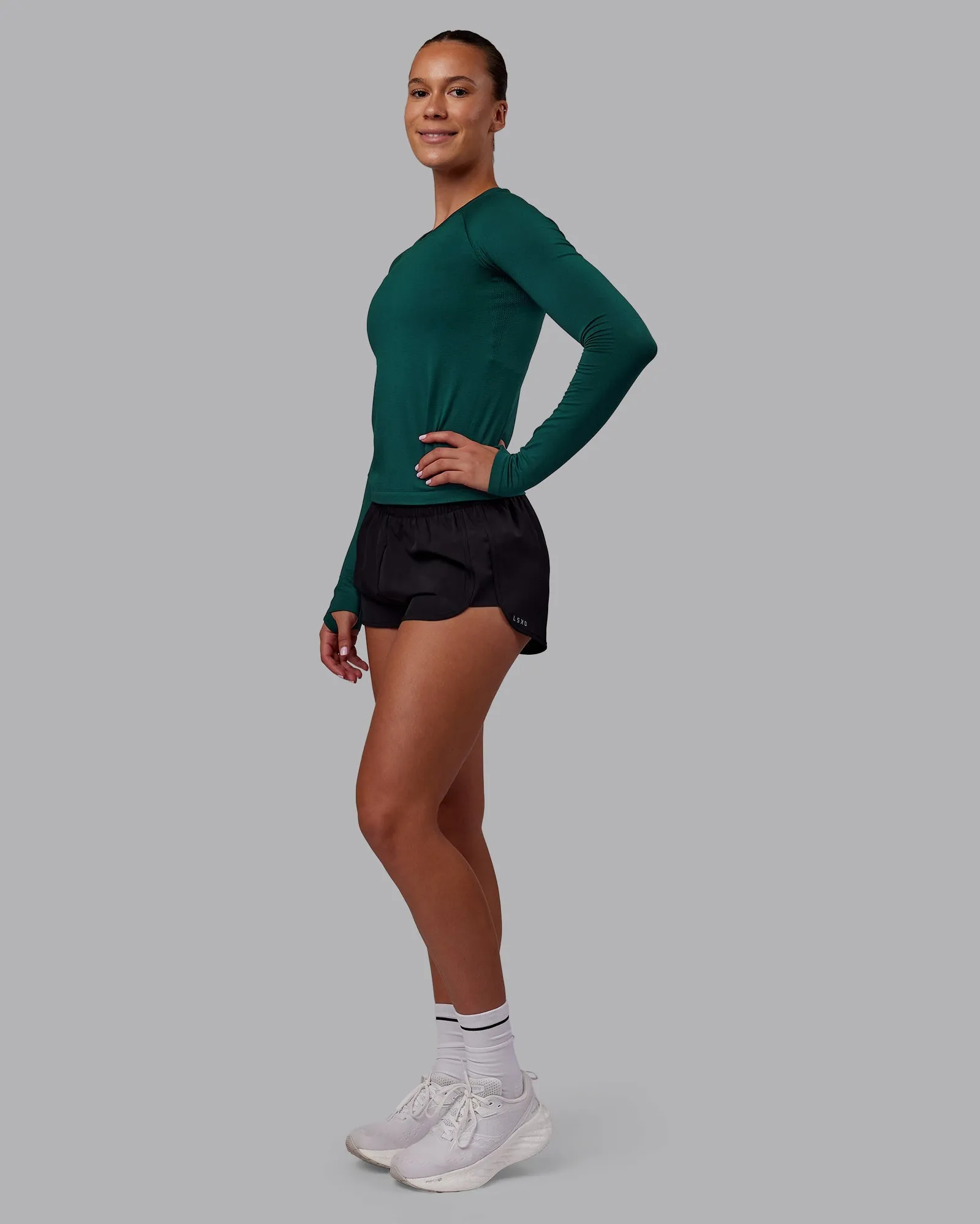 AeroFLX  Seamless Long Sleeve Tee - Dark Moss/Dark Moss
