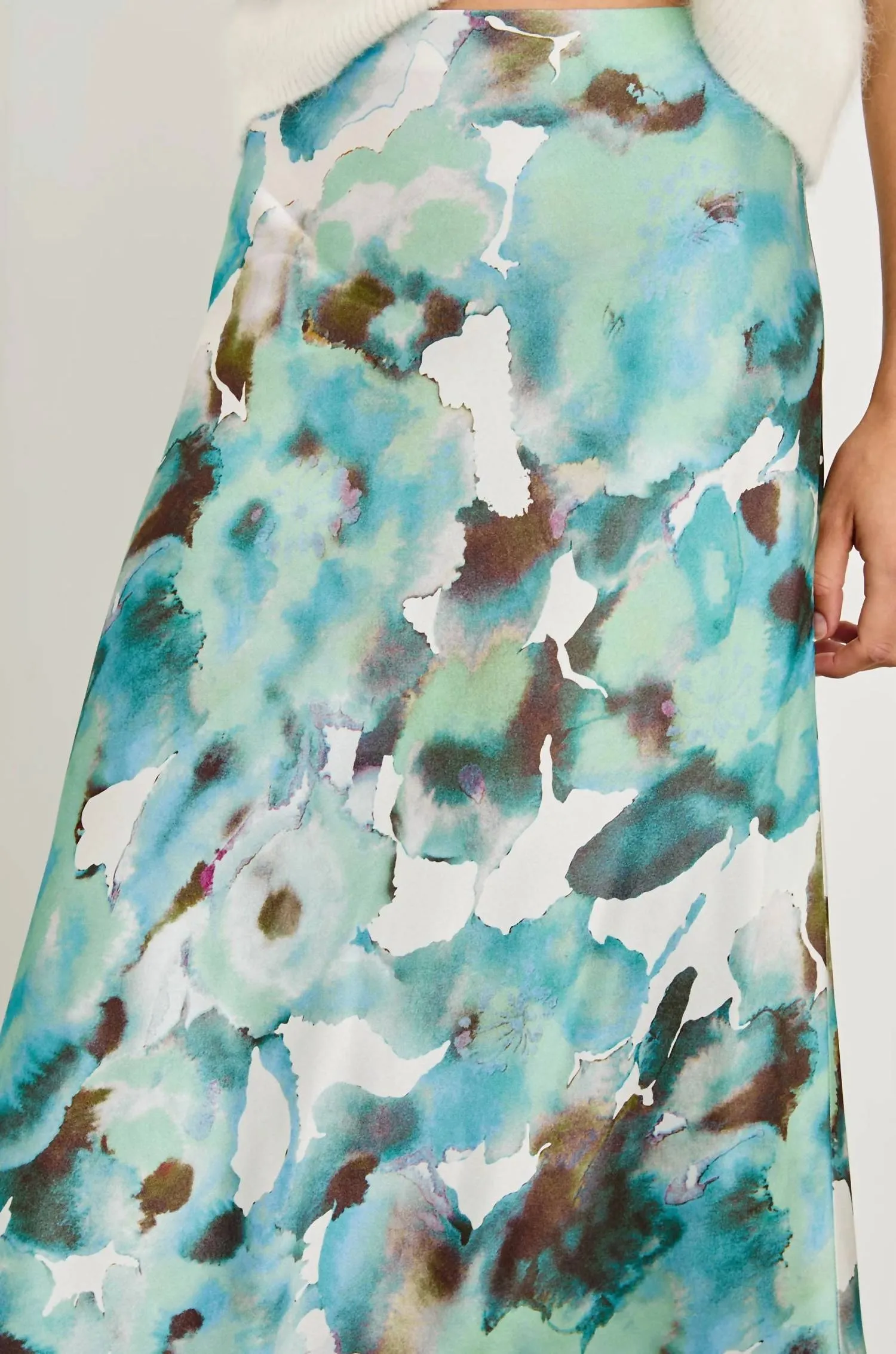 Anya High-Waisted Midi Skirt In Blue