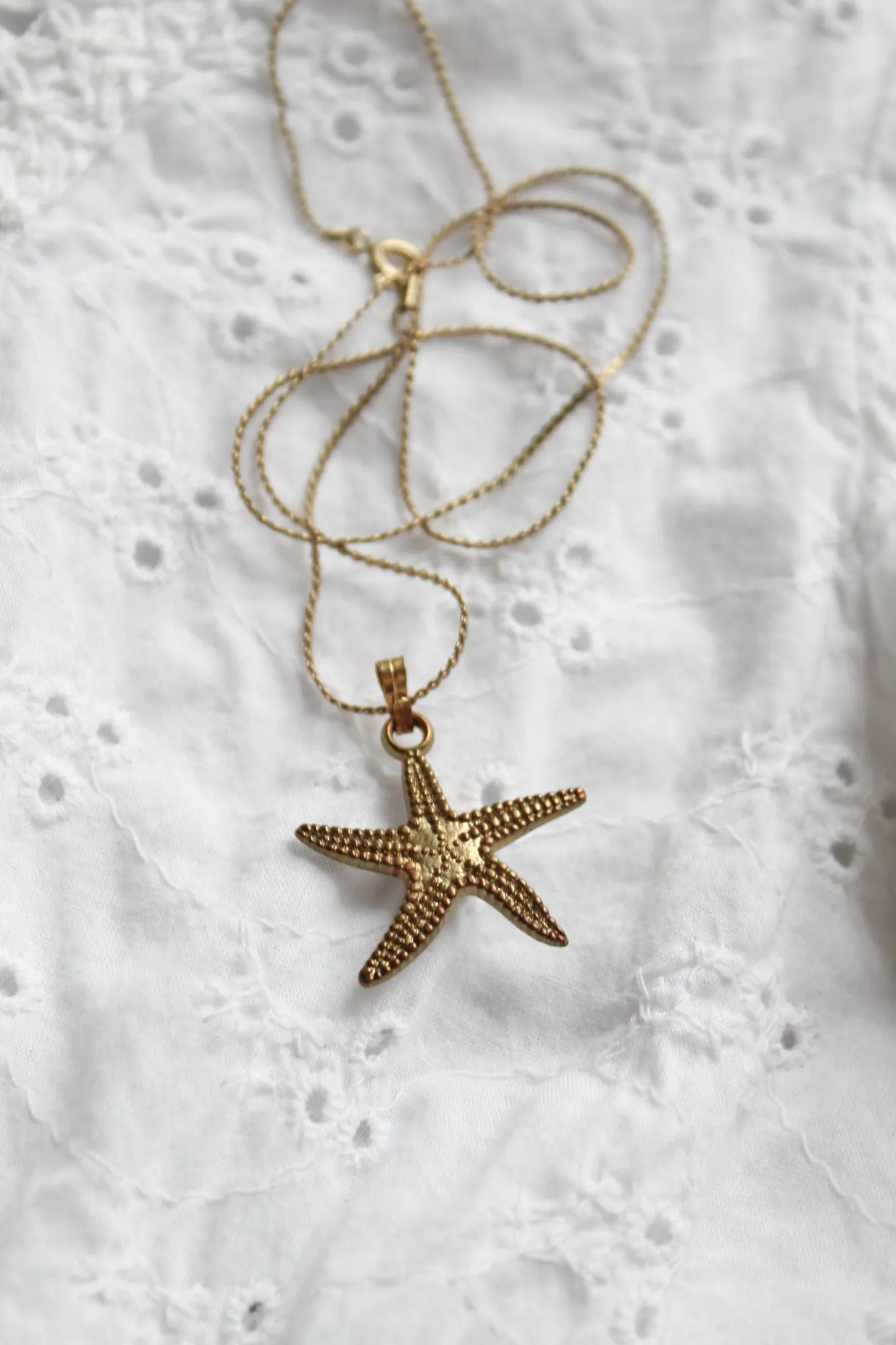 atlantic charm necklace 1919 Vintage