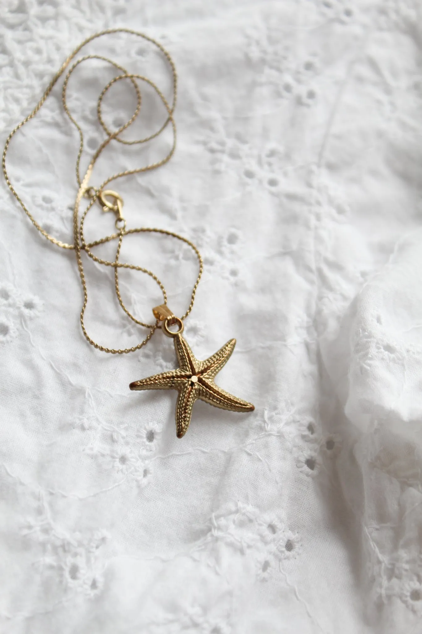 atlantic charm necklace 1919 Vintage