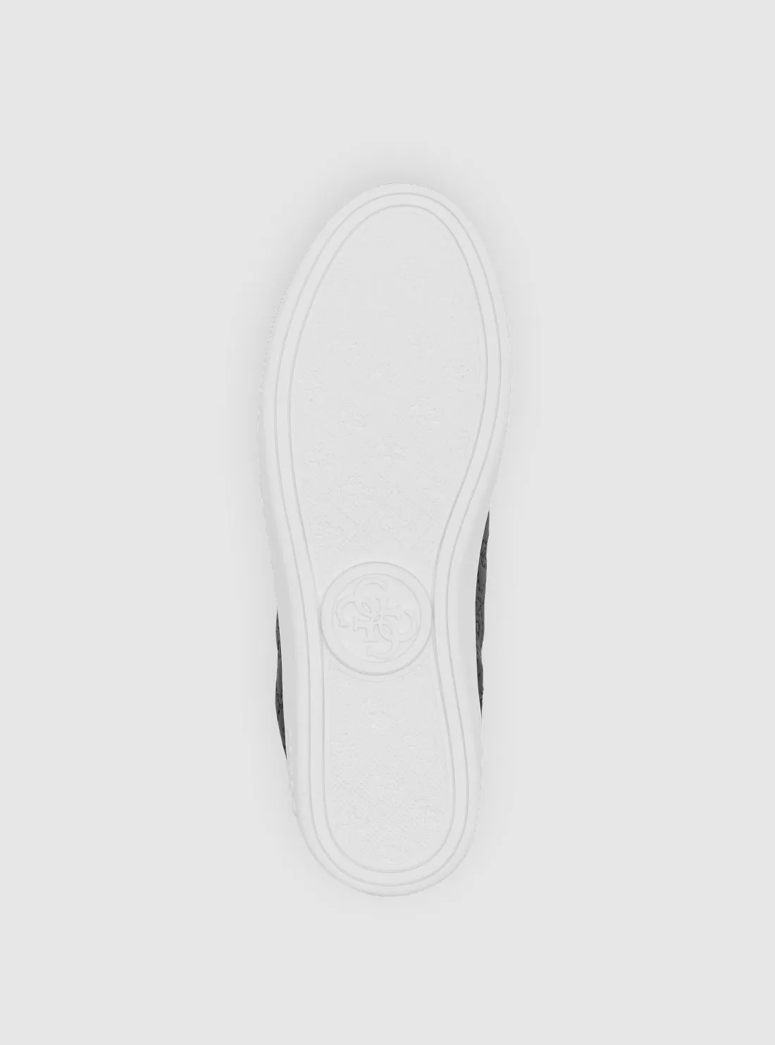 Black Beary Low-Top Sneakers Guess