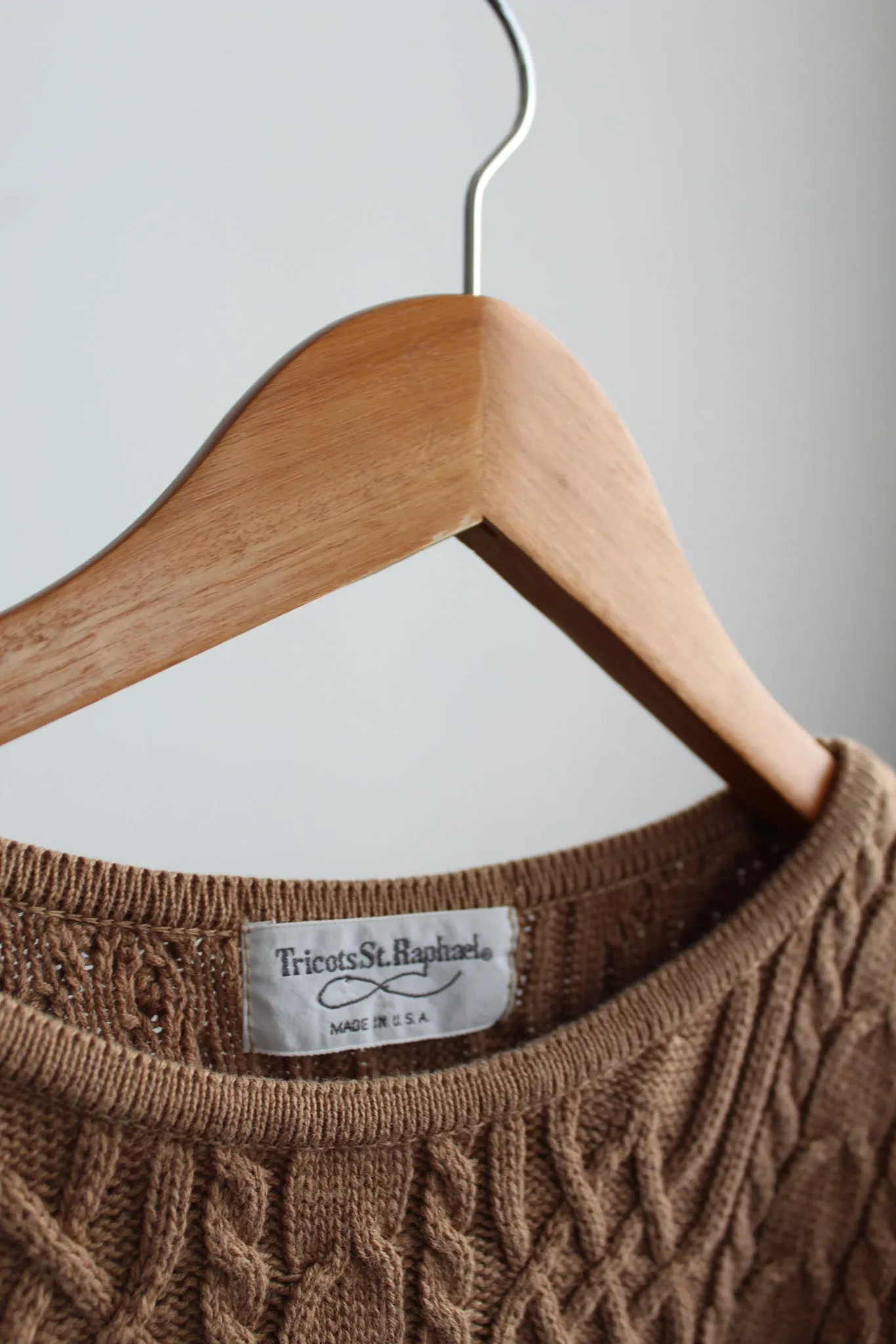camel cotton cable knit sweater 1919 Vintage