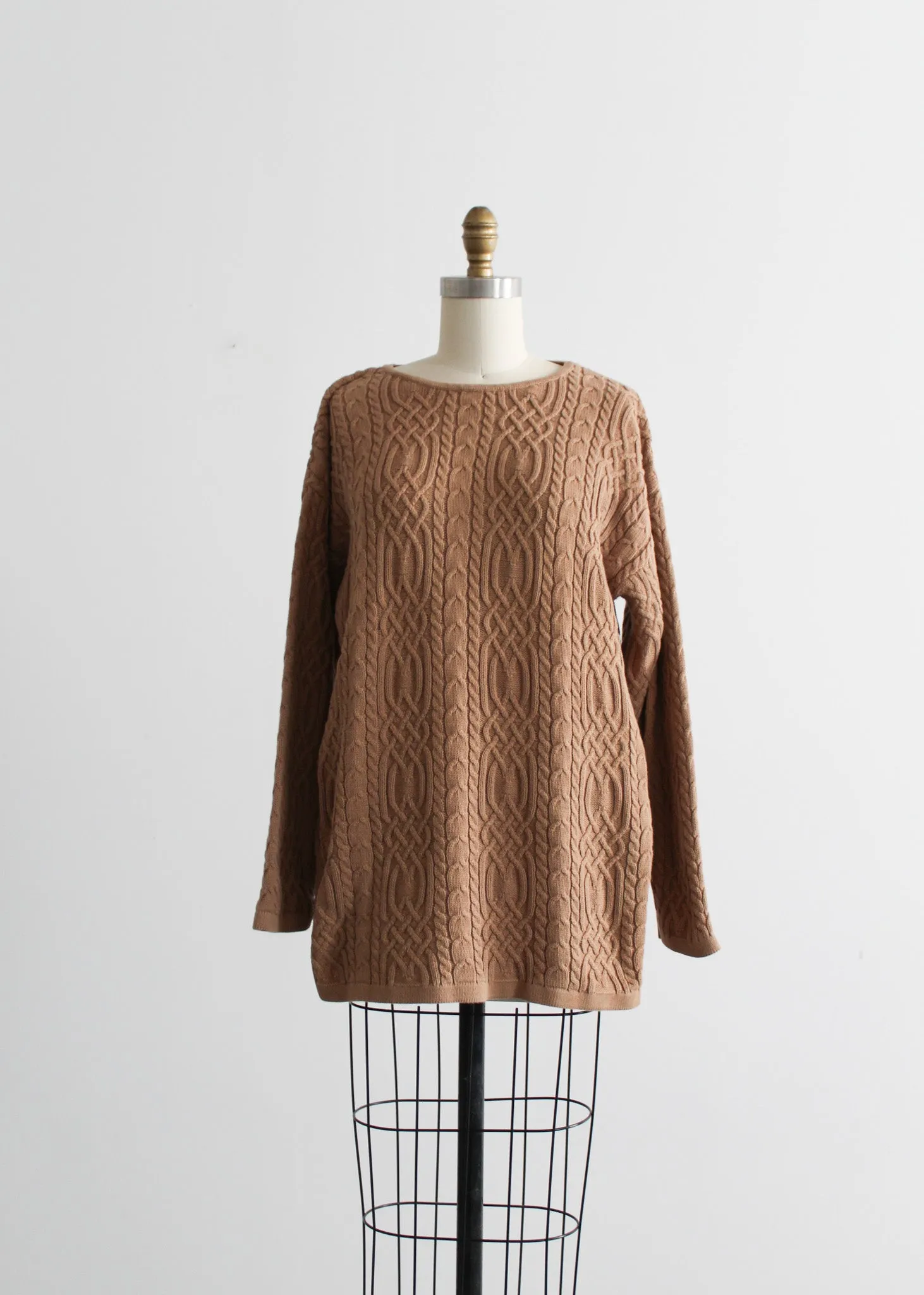 camel cotton cable knit sweater 1919 Vintage
