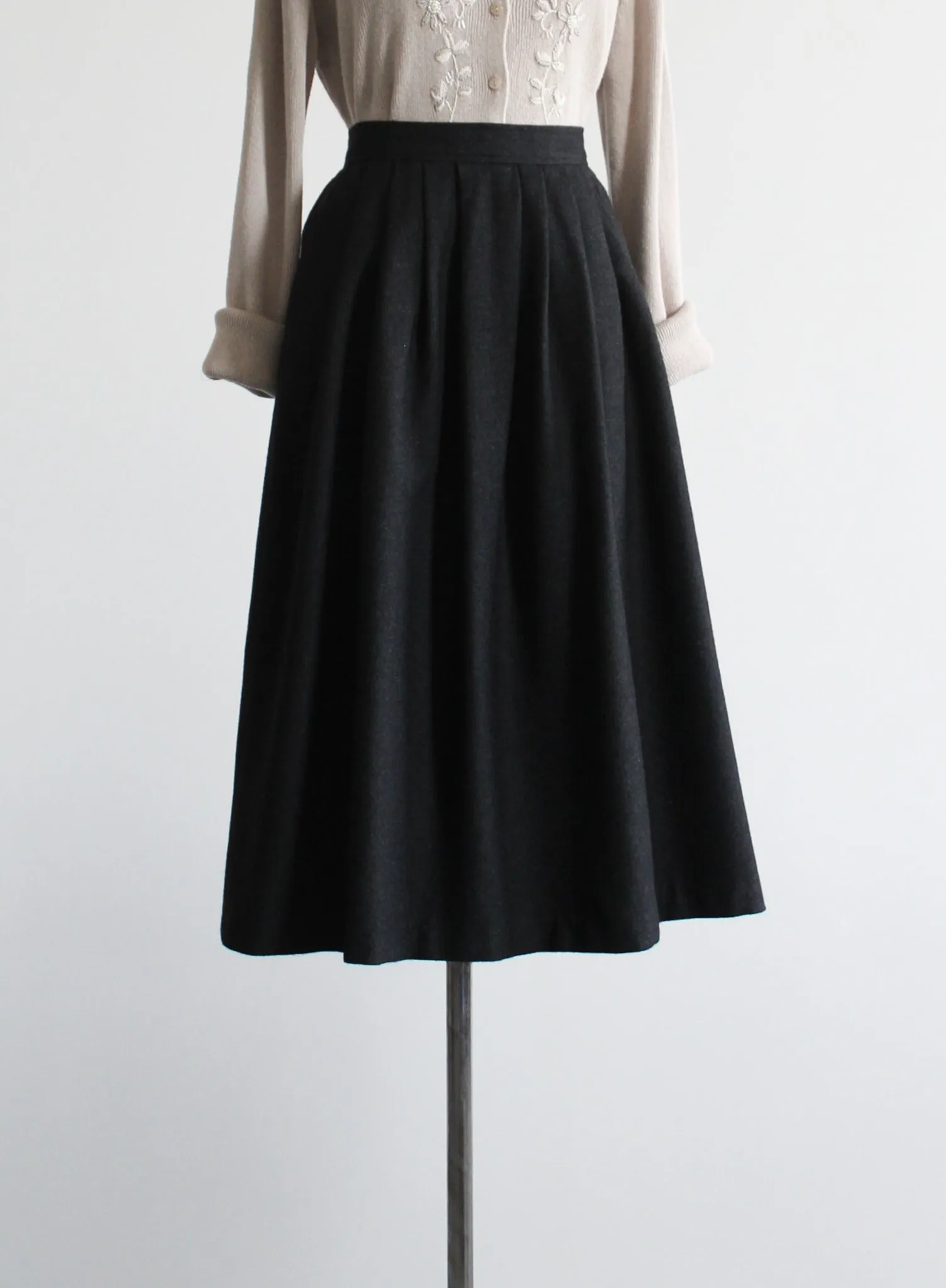 charcoal wool midi skirt 1919 Vintage