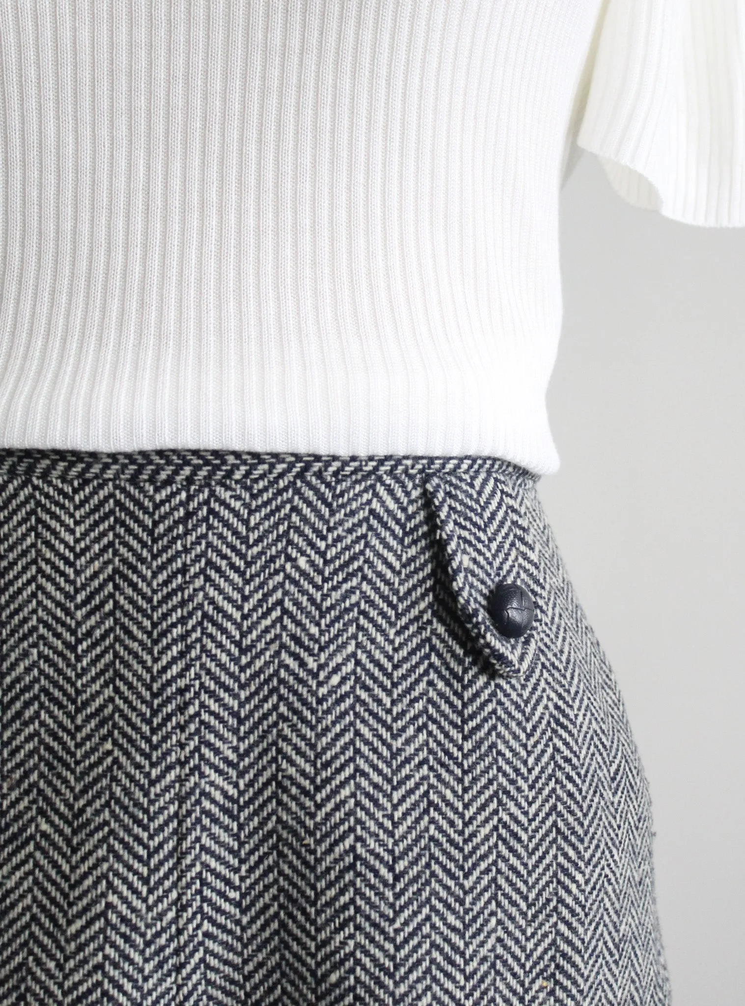 chevron wool shorts 1919 Vintage
