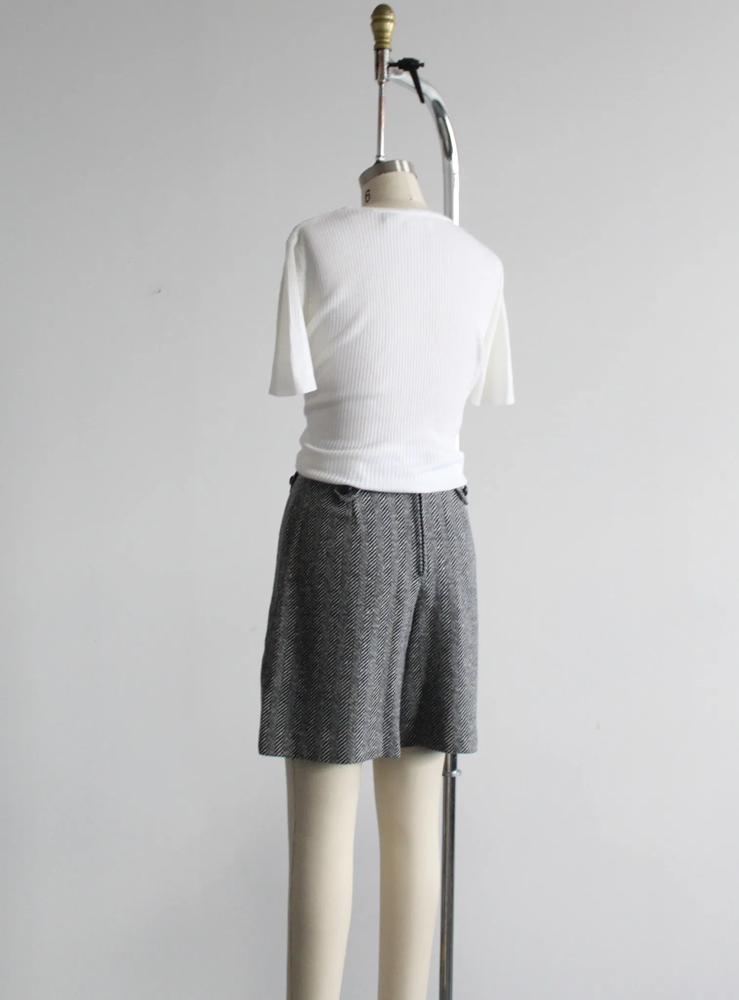 chevron wool shorts 1919 Vintage