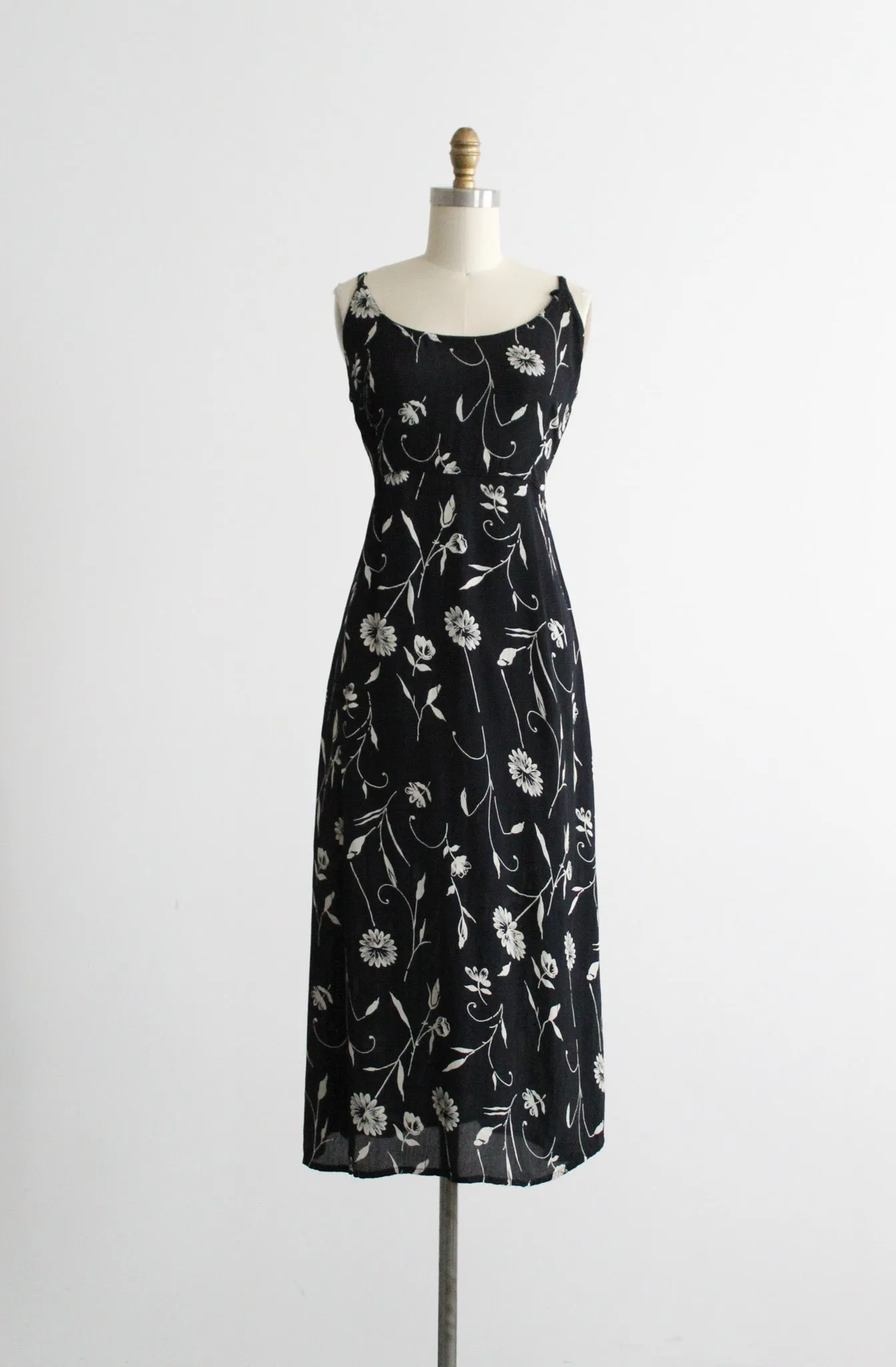 folklore maxi dress 1919 Vintage