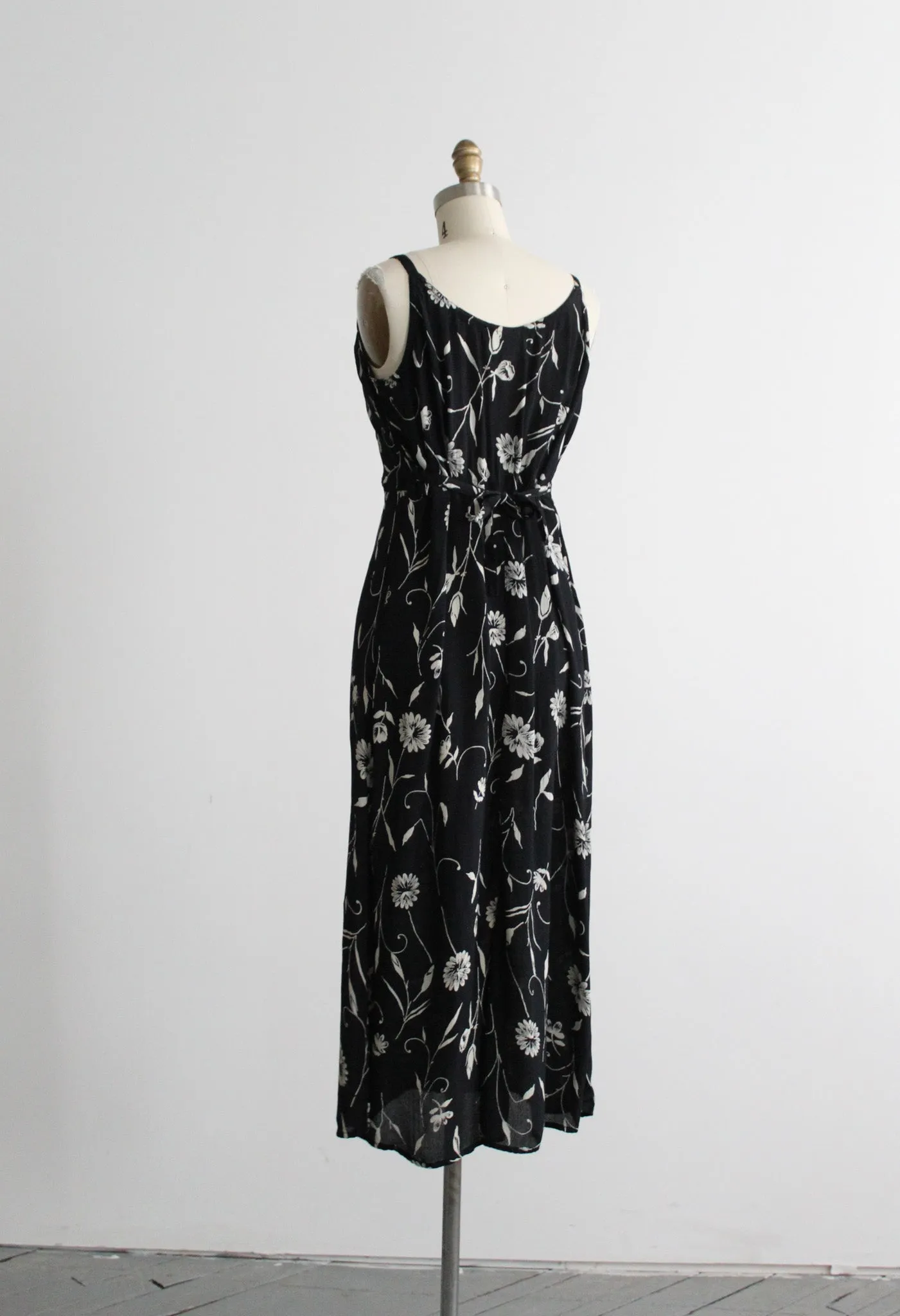 folklore maxi dress 1919 Vintage