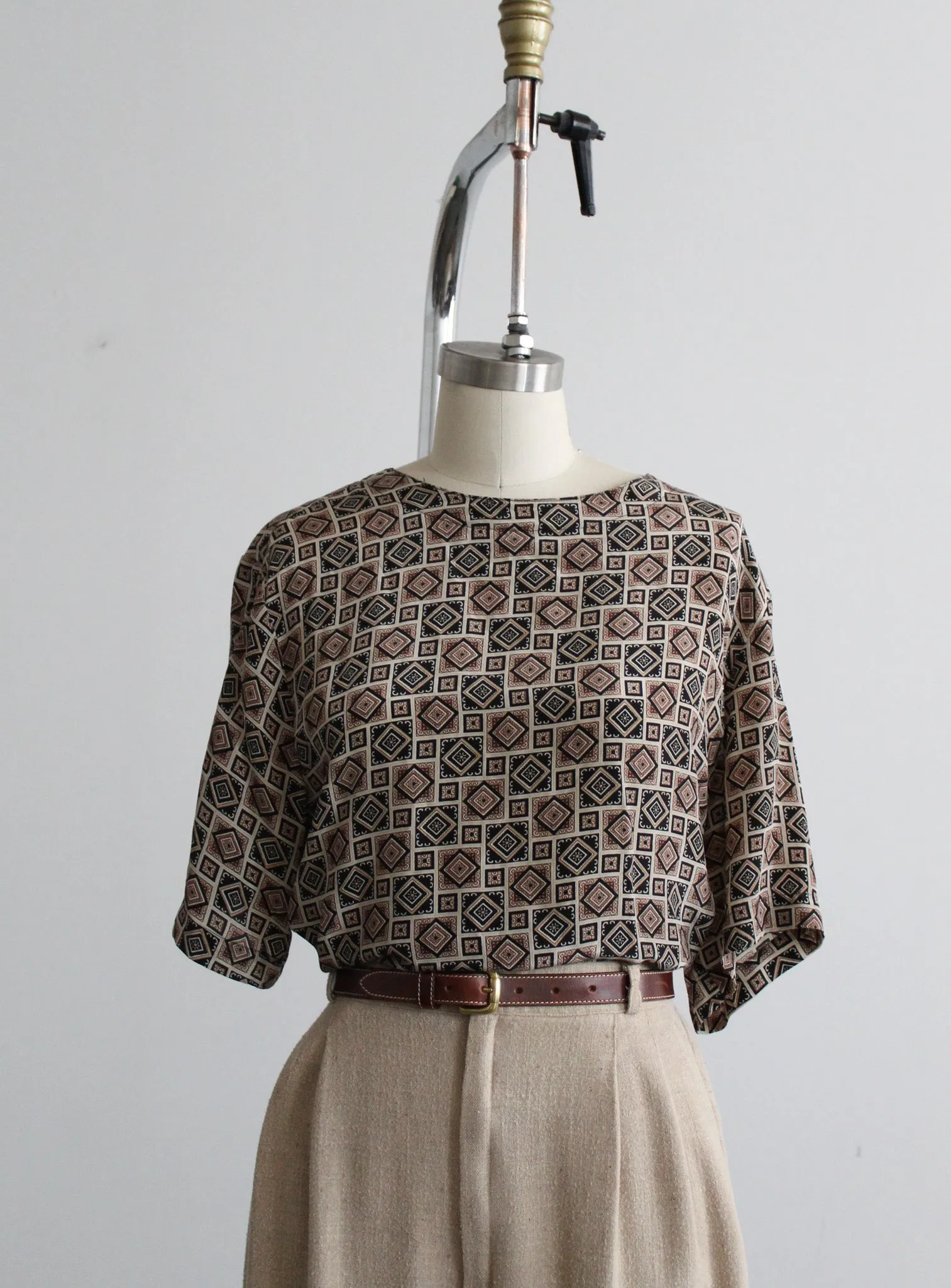 foulard silk tee 1919 Vintage