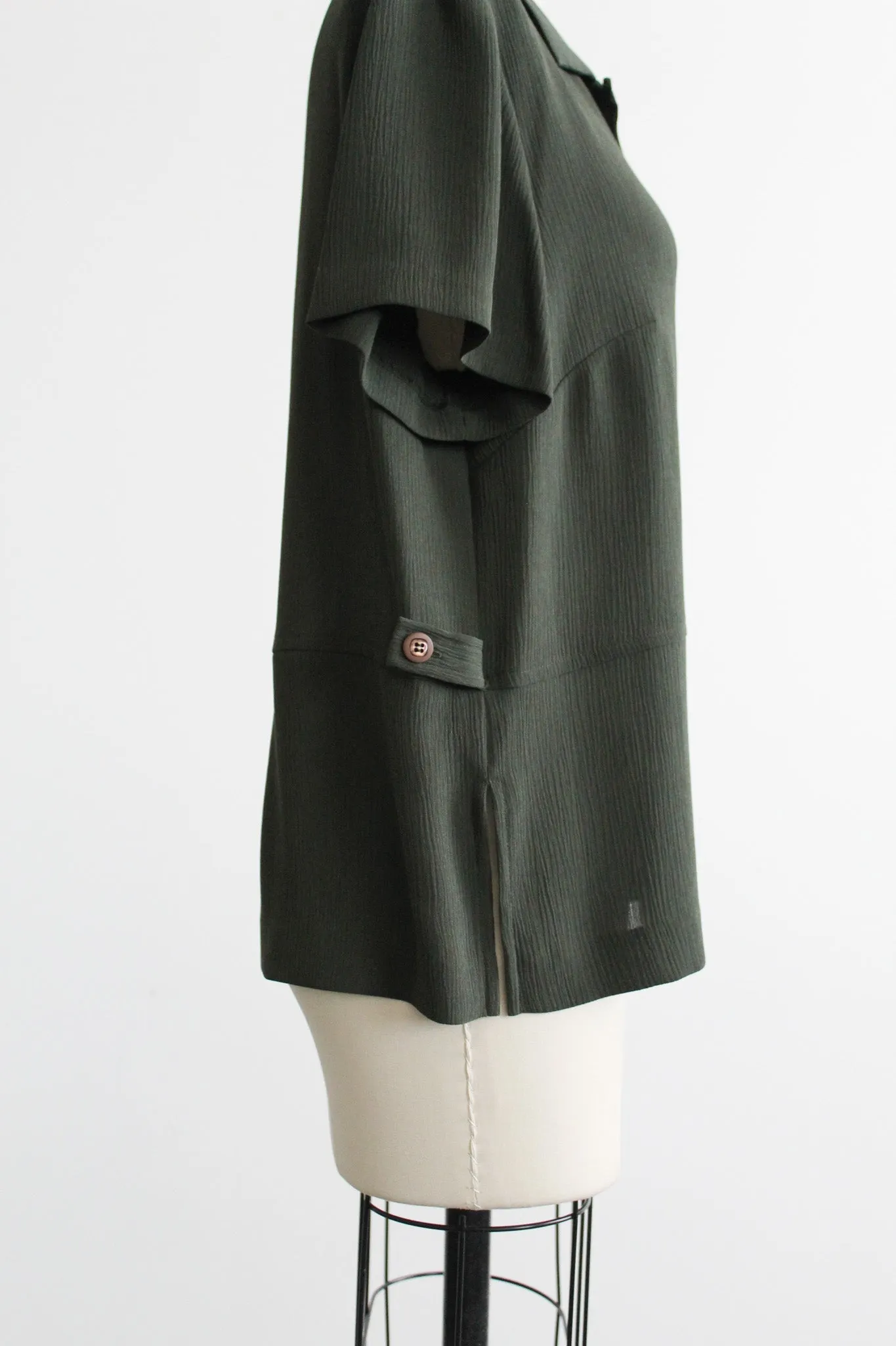 foxglove button up 1919 Vintage