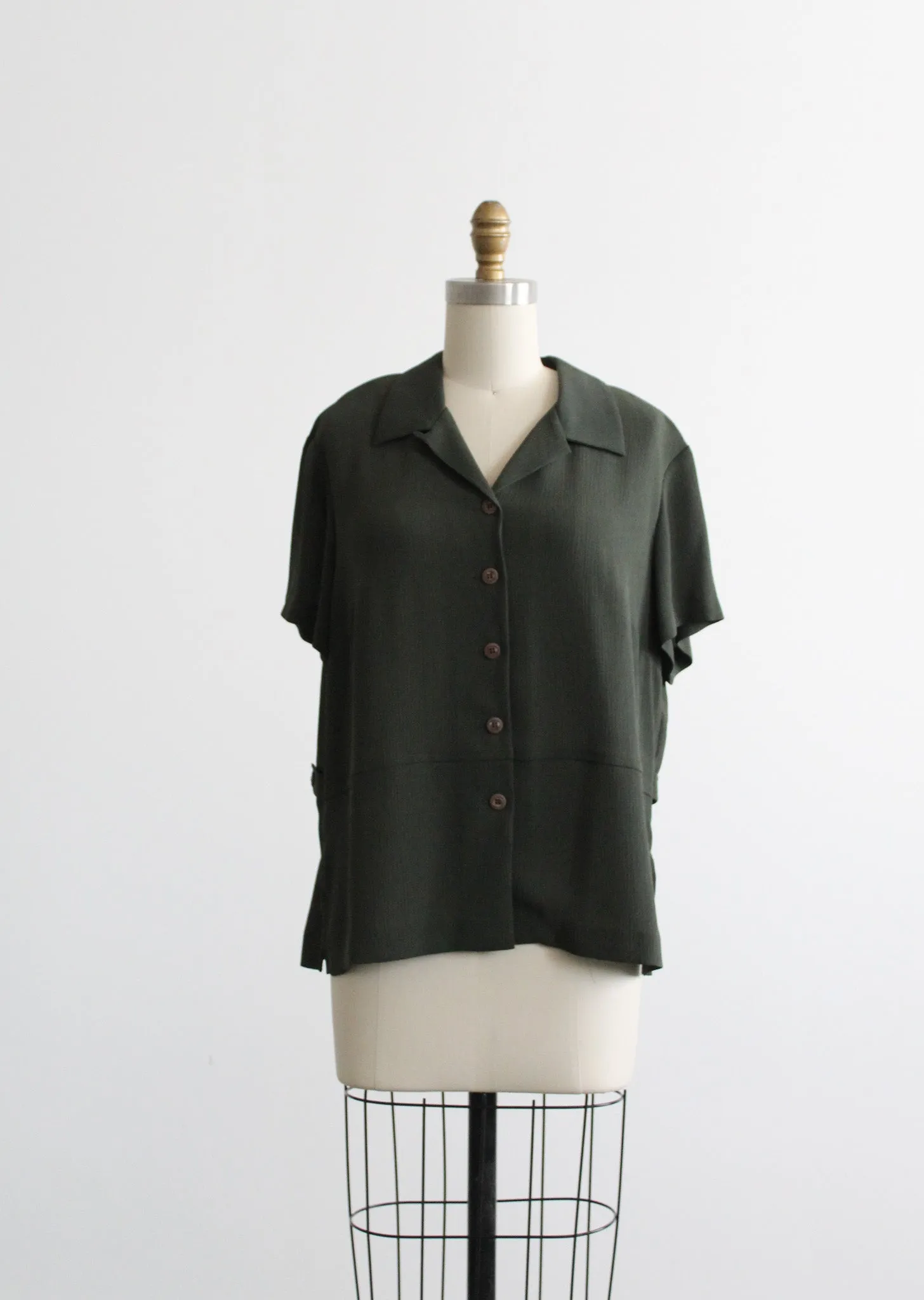 foxglove button up 1919 Vintage