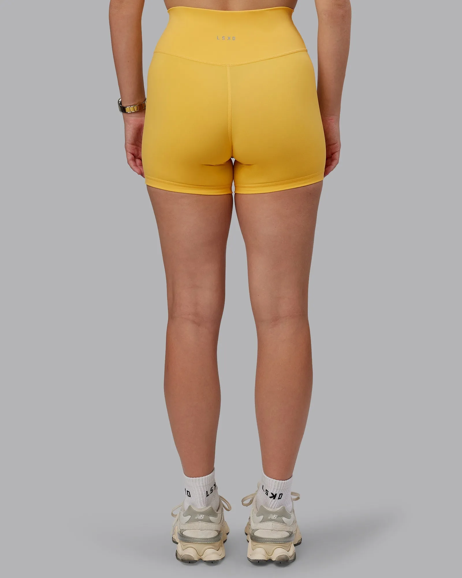 Fusion Ultra High-Rise 4" Short - Banana Cream