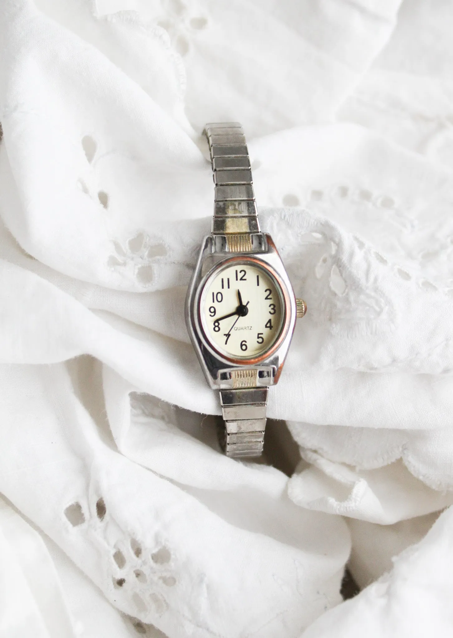 gatsby wristwatch 1919 Vintage