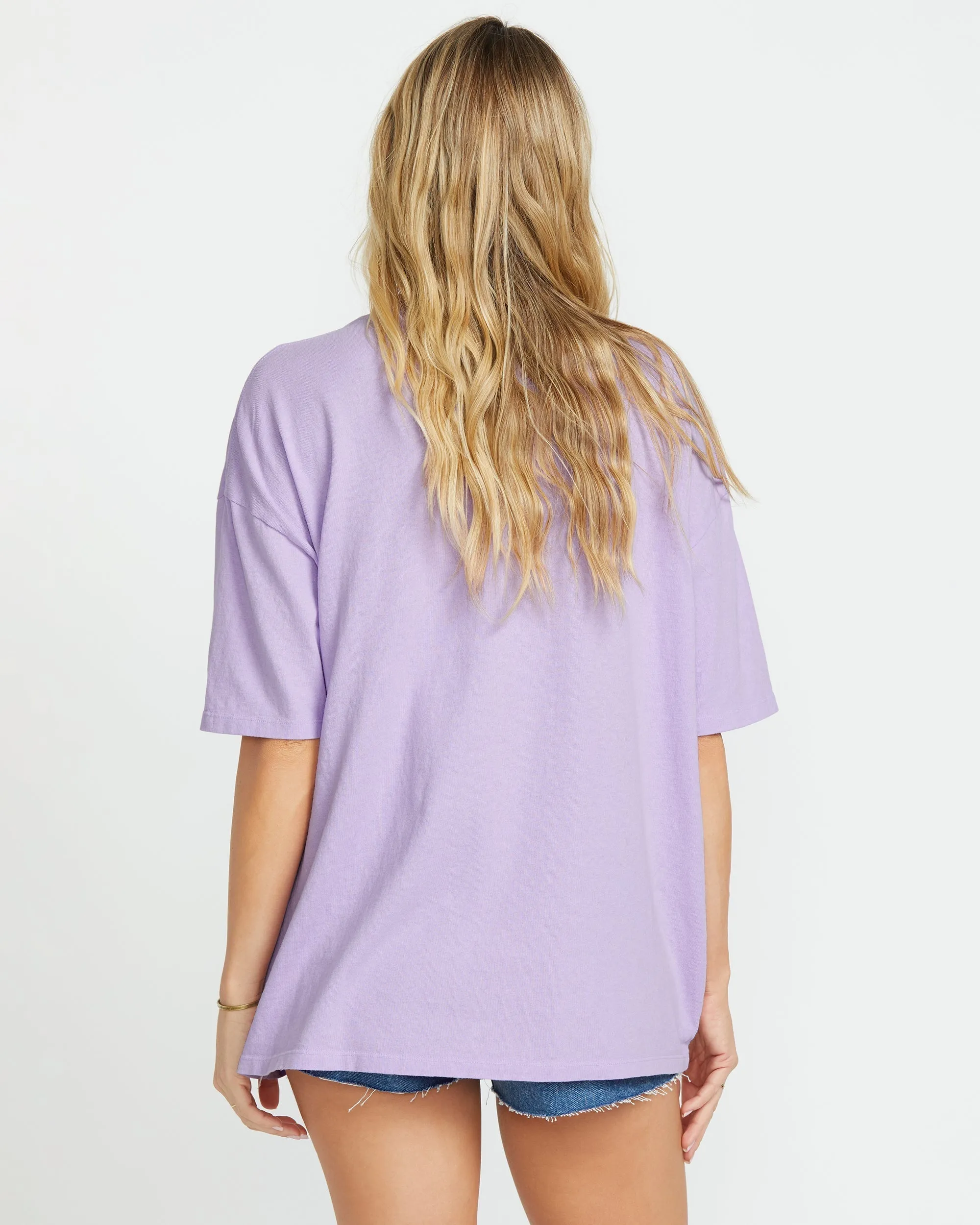 Goes Around Here Tee - Peaceful Lilac Billabong