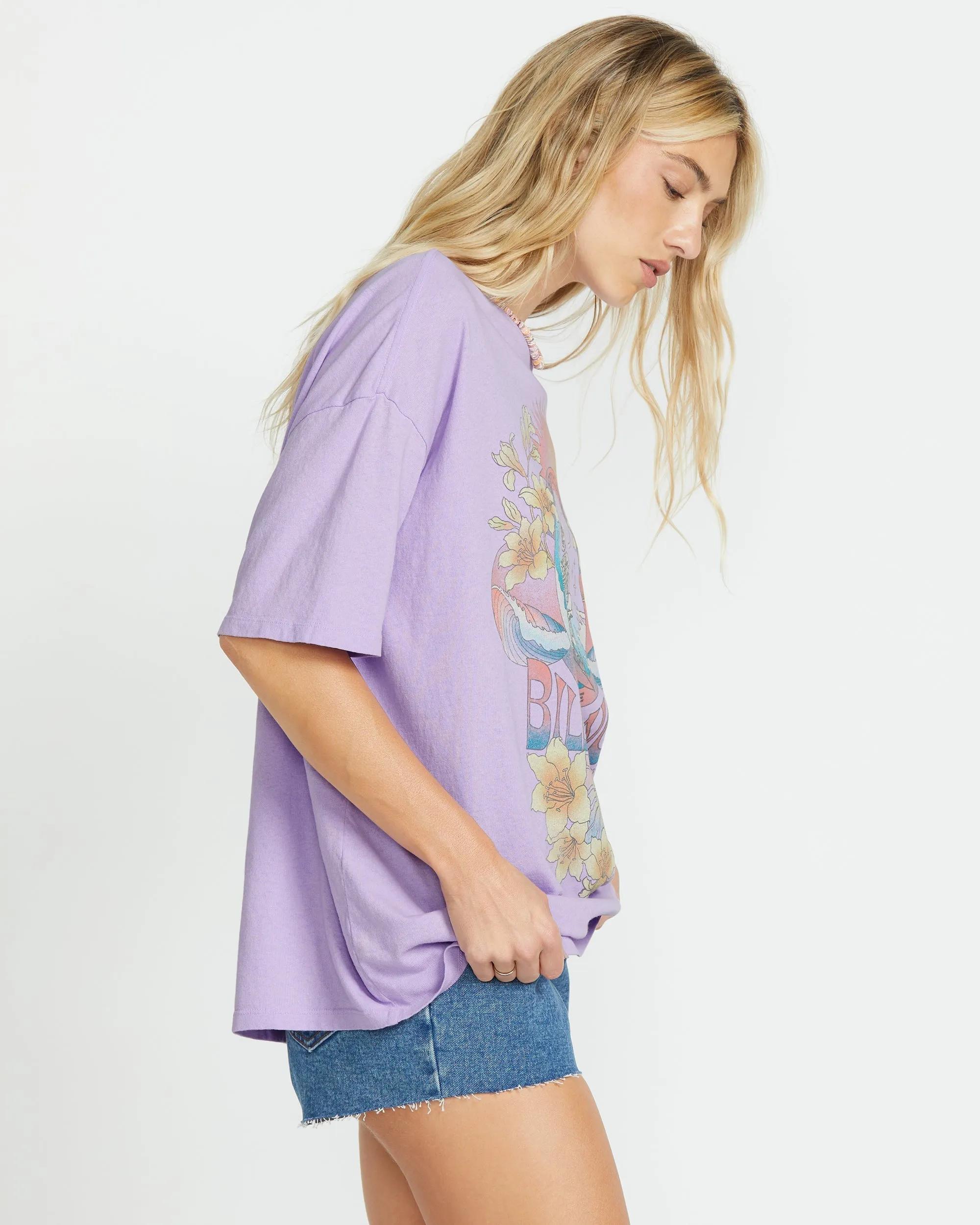 Goes Around Here Tee - Peaceful Lilac Billabong
