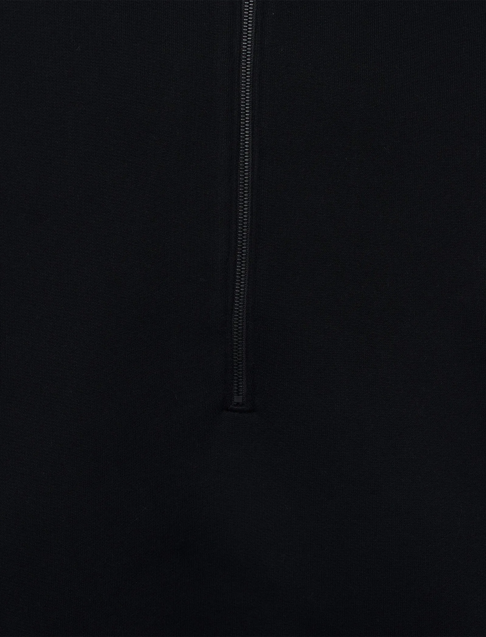 HALF ZIP HOODIE