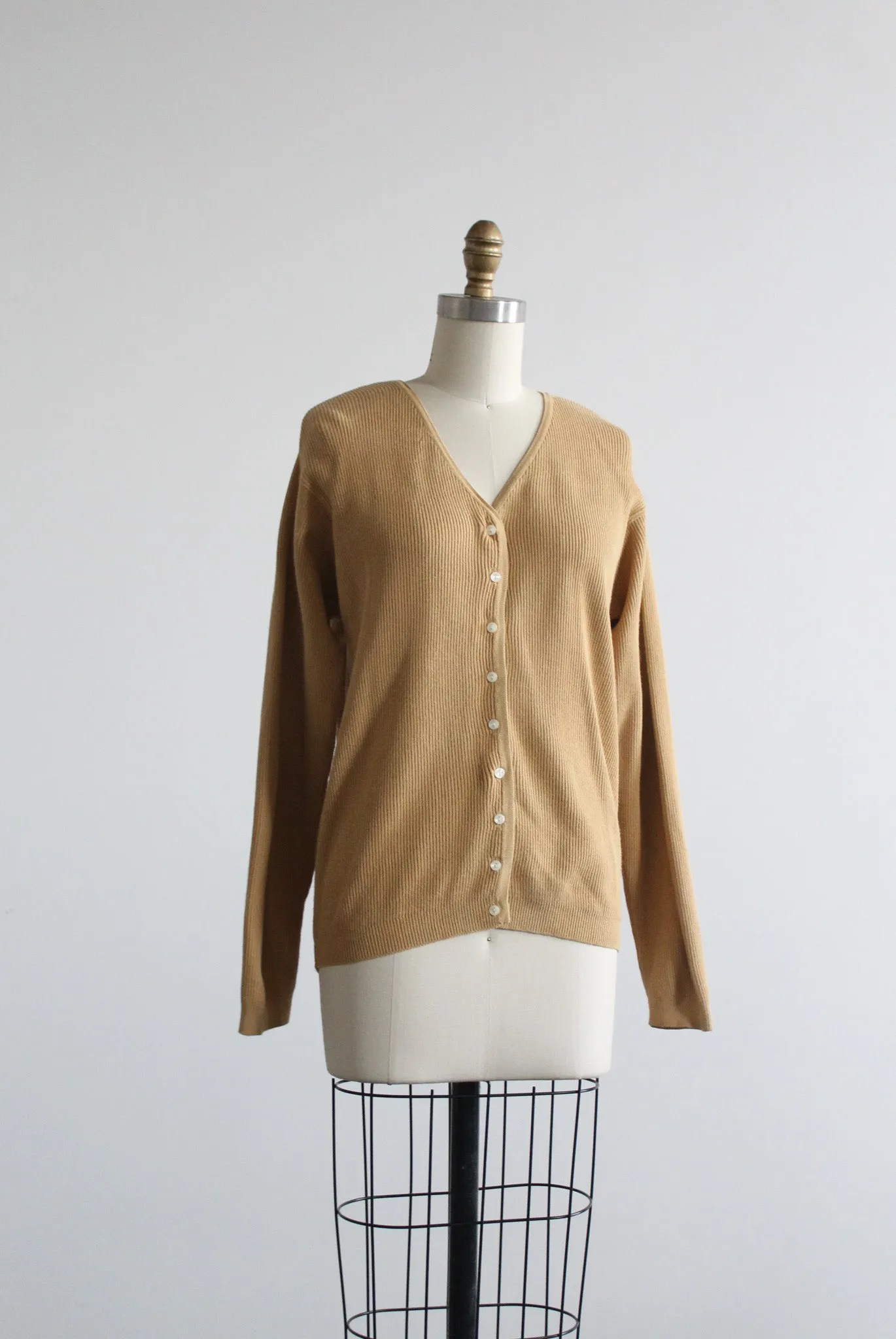 honeybutter cotton button up 1919 Vintage