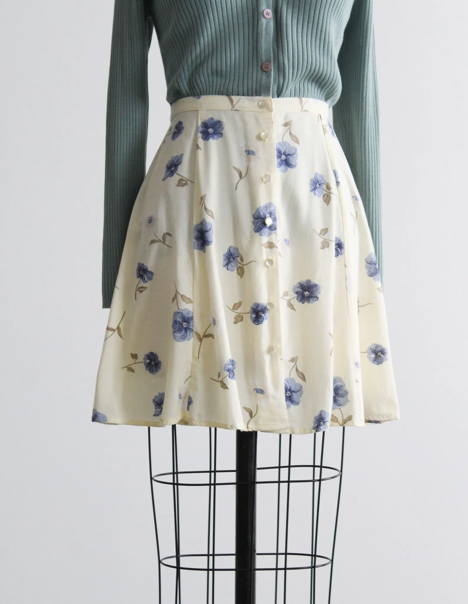 jonquil mini skirt 1919 Vintage