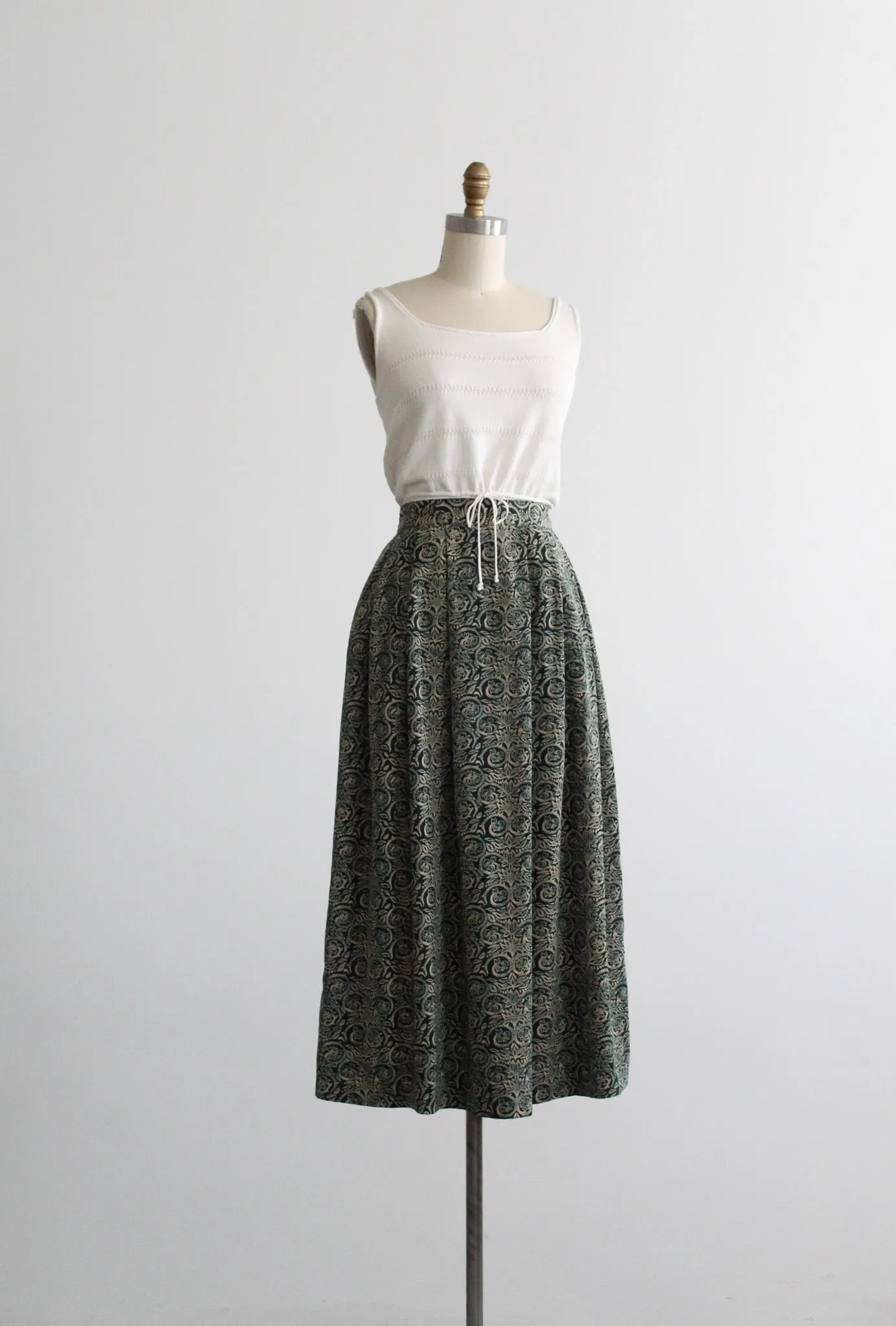 laurel leaf midi skirt 1919 Vintage