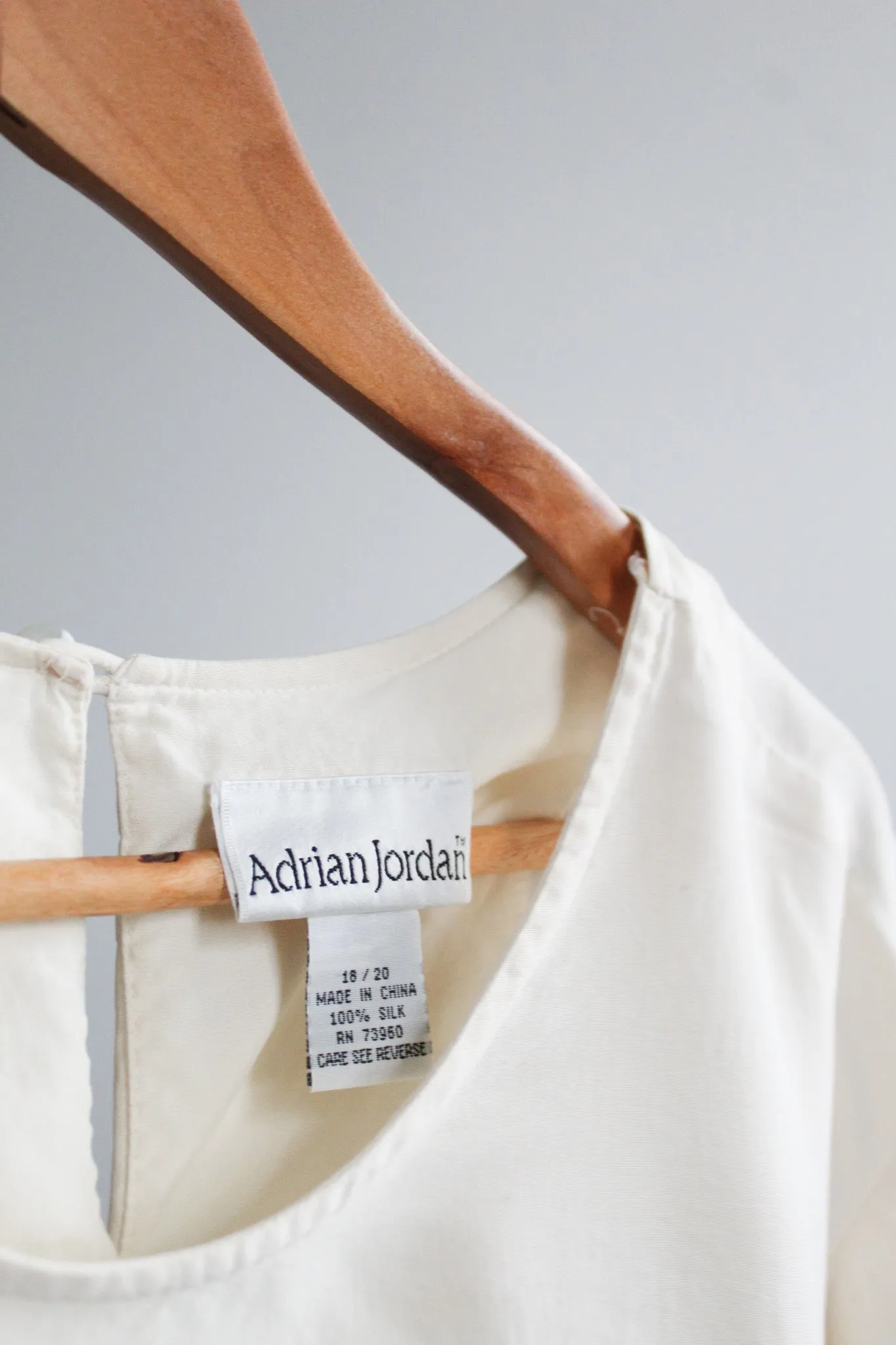 parchment silk tee 1919 Vintage