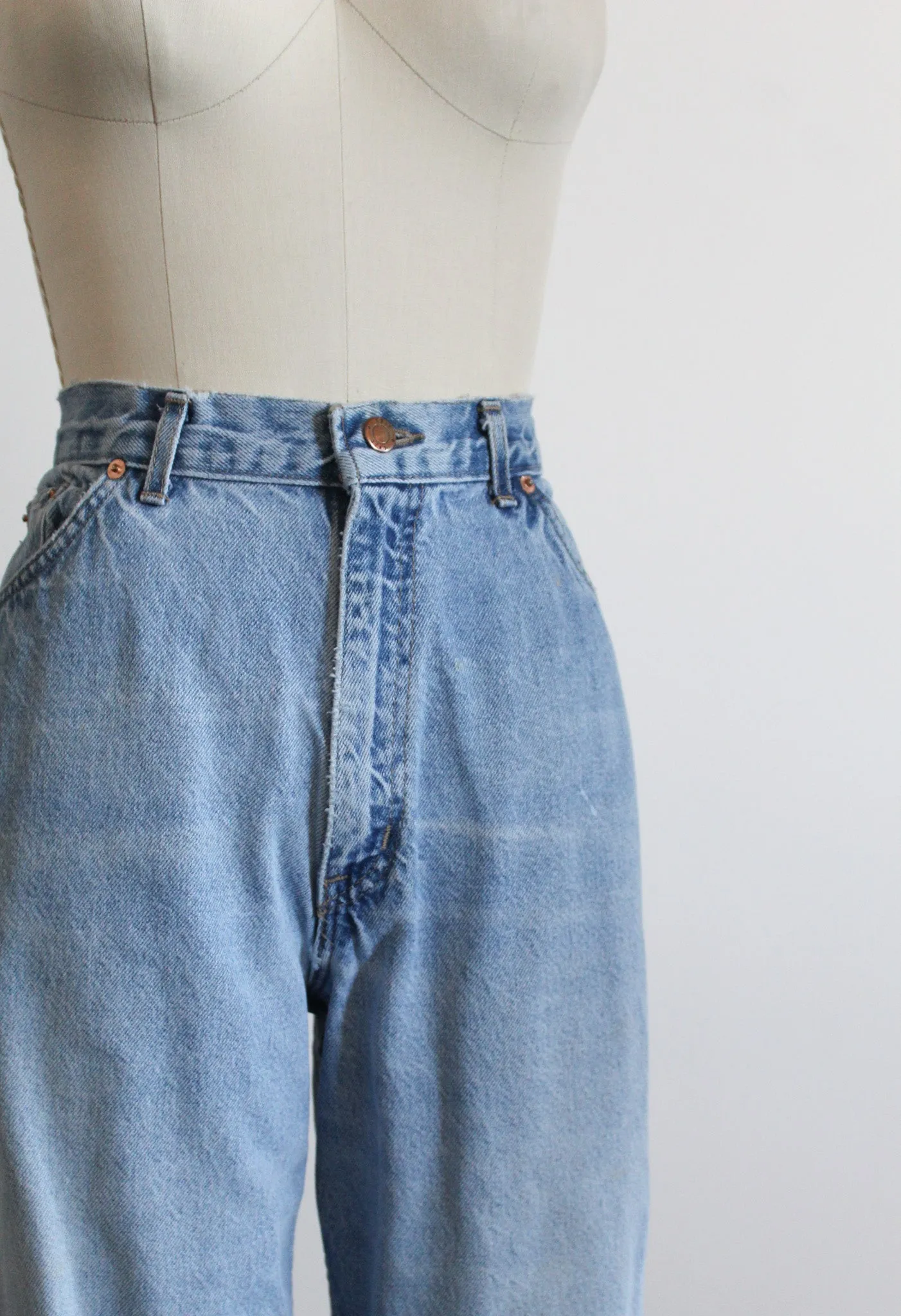 relaxed mom jeans 1919 Vintage