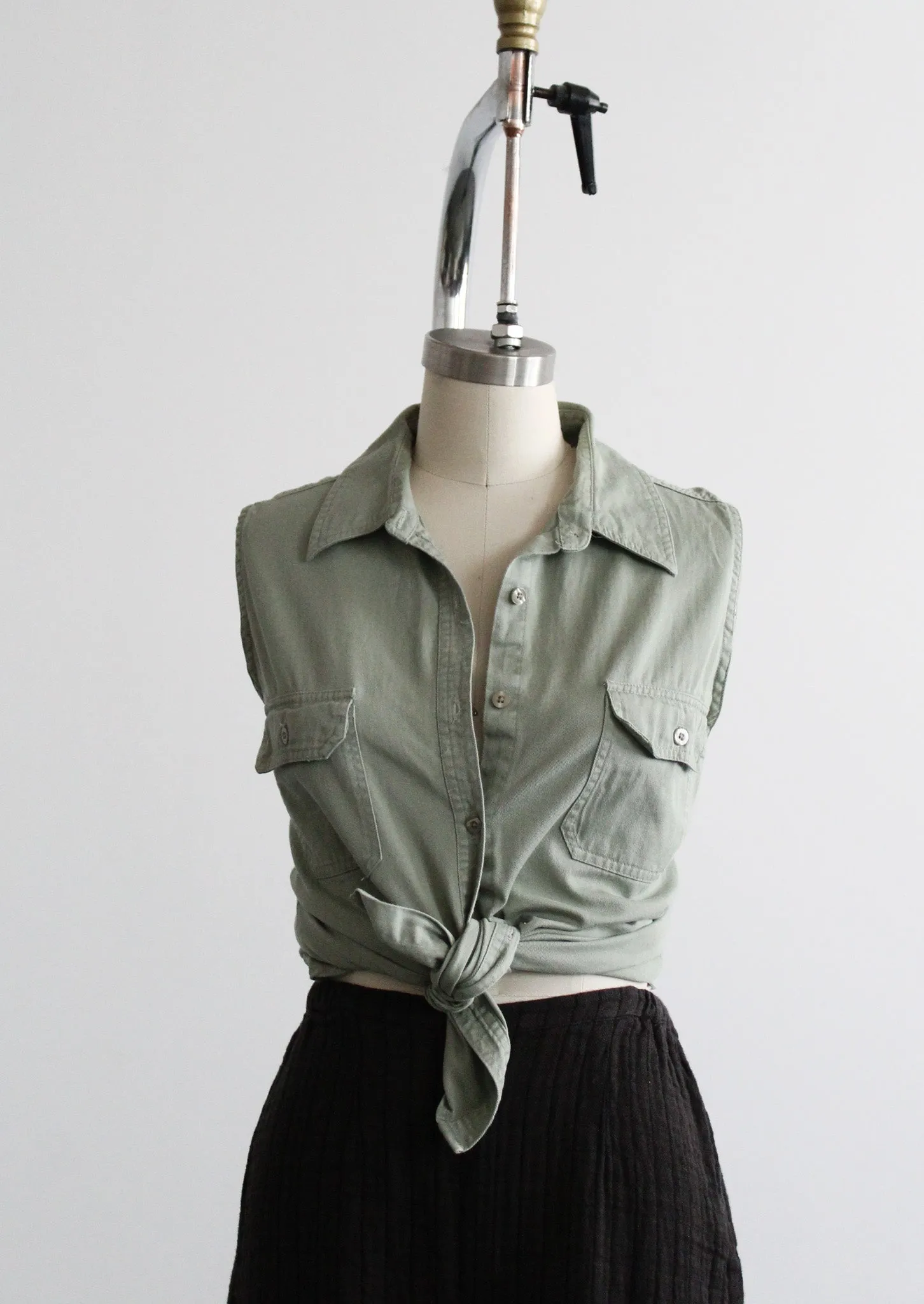 sageleaf cotton button up 1919 Vintage