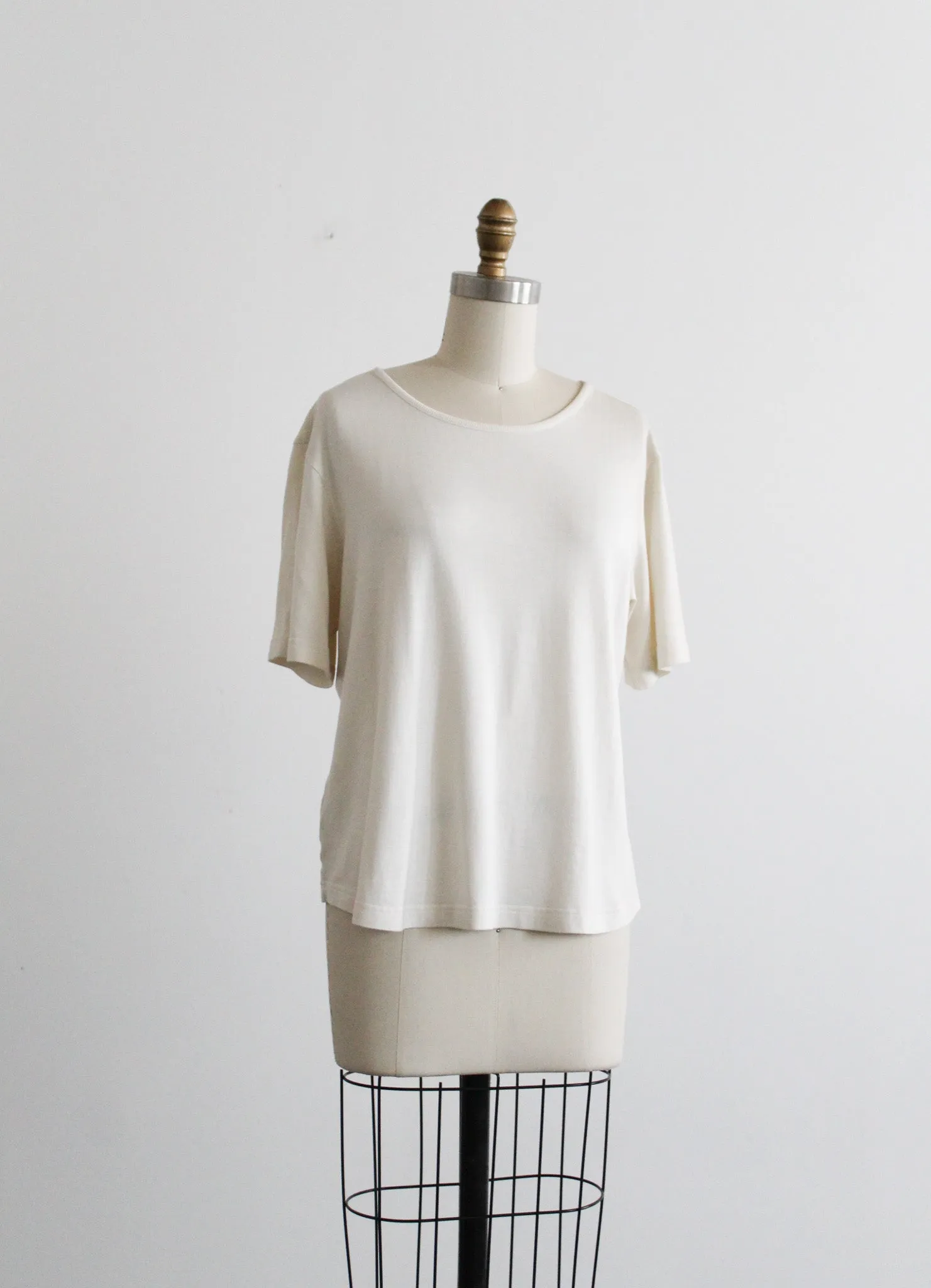 saltwhite silk tee 1919 Vintage