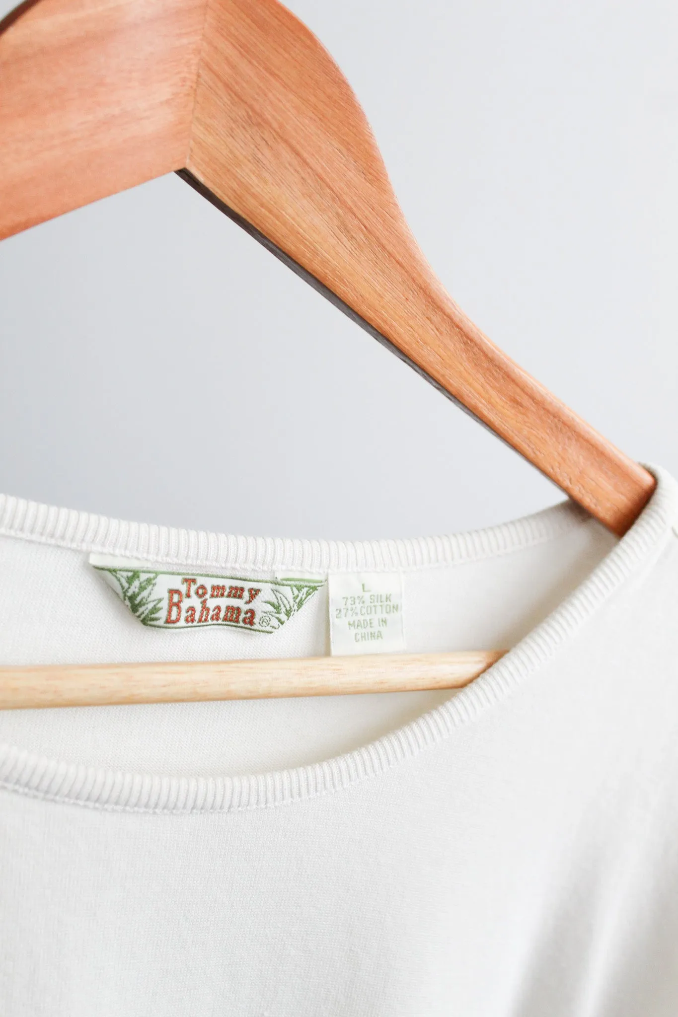 saltwhite silk tee 1919 Vintage