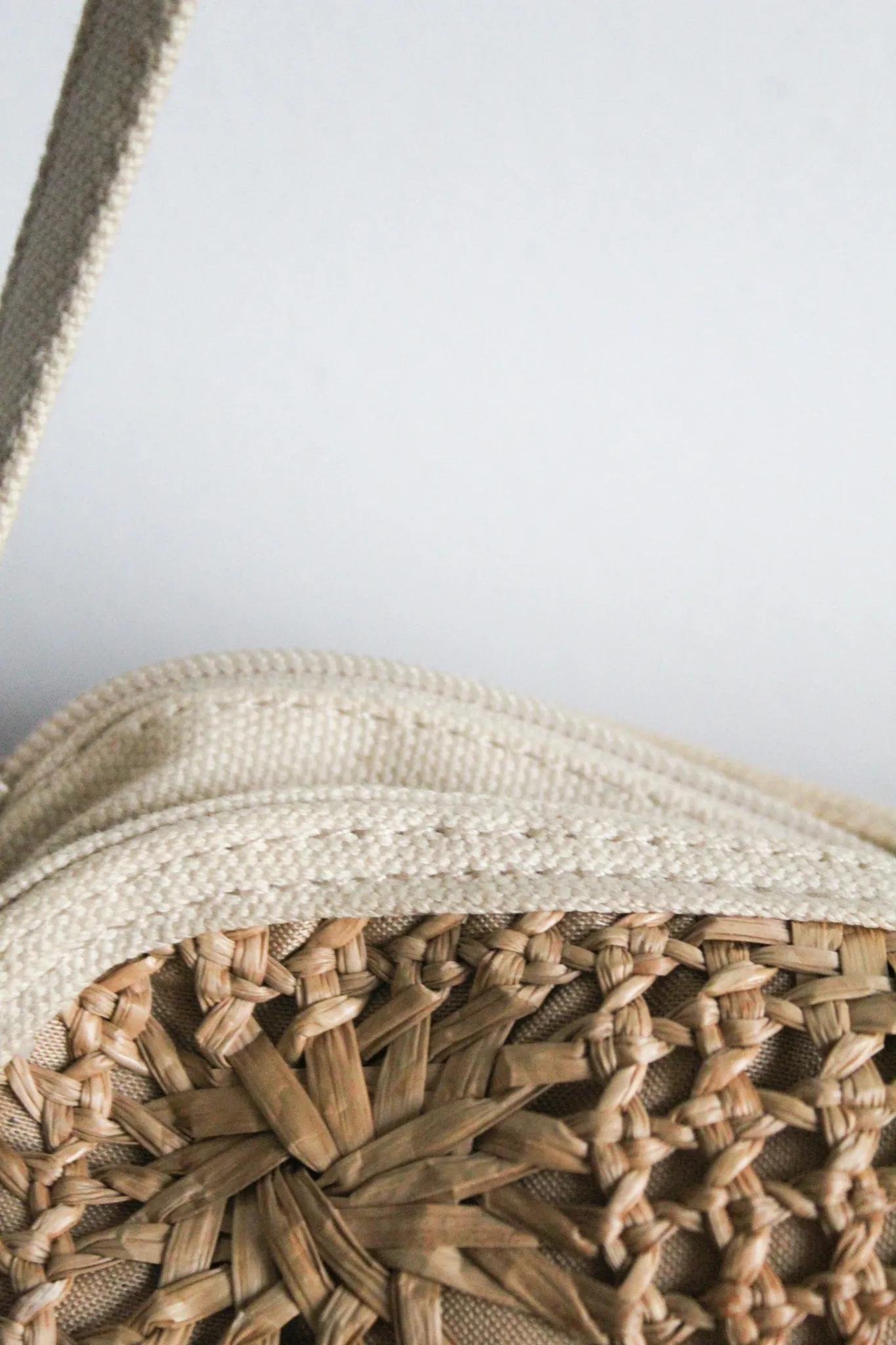 san sebastian woven bag 1919 Vintage