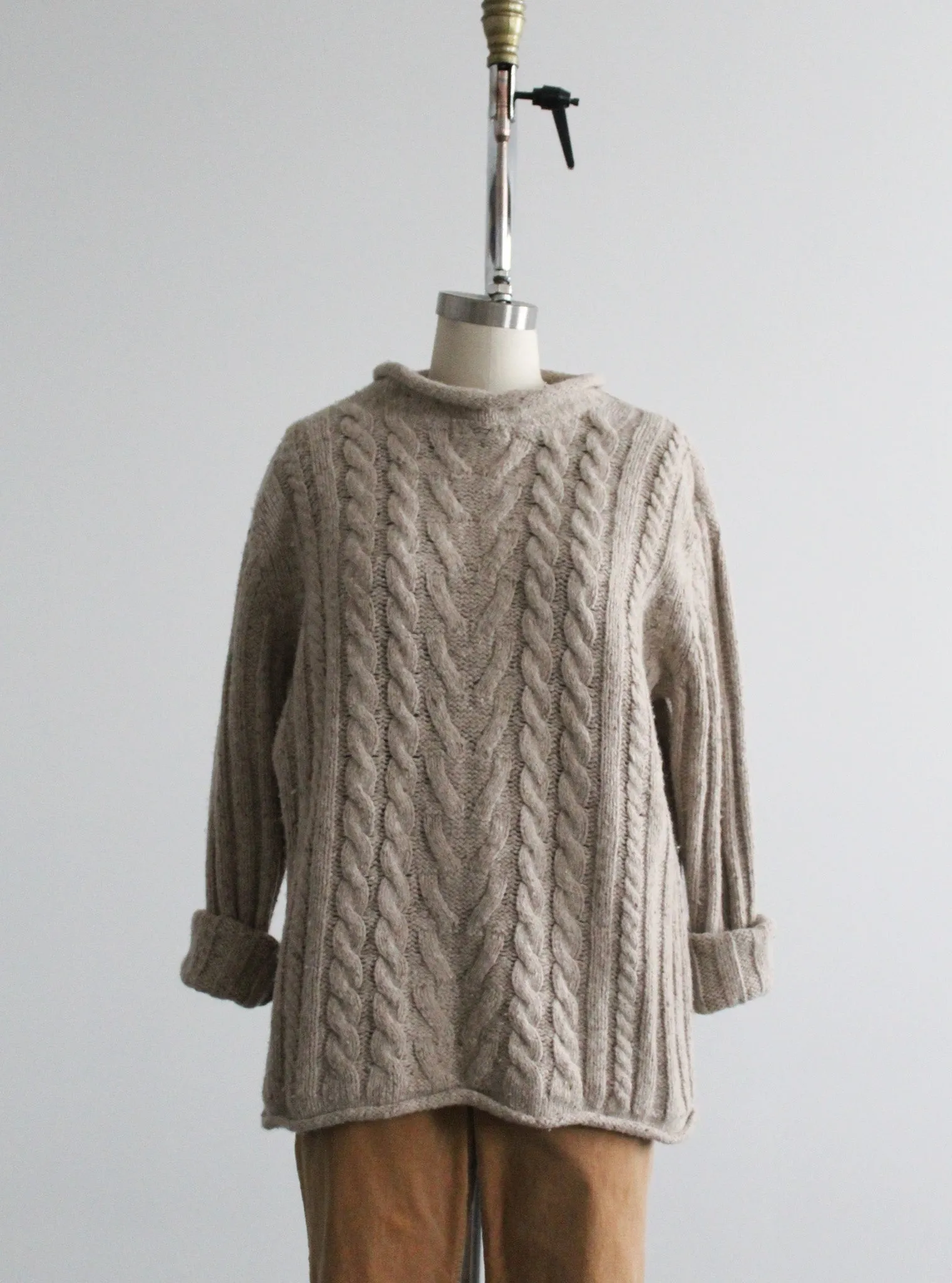 sand dune wool cable knit sweater 1919 Vintage