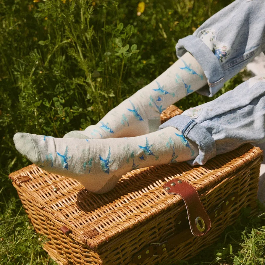 Socks That Protect Pollinators - Beige Hummingbirds