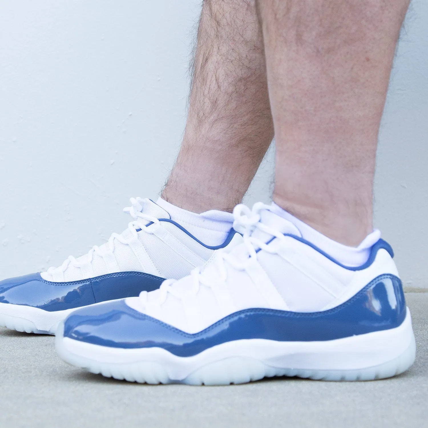 Solid Extra Cushioned Ankle Socks in White Ballislife