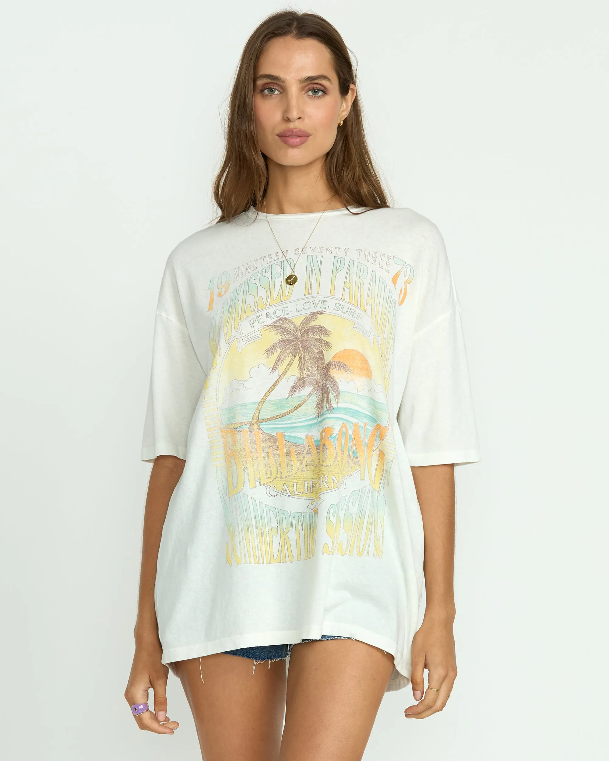 Sunset Mindset Tee - Salt Crystal Billabong