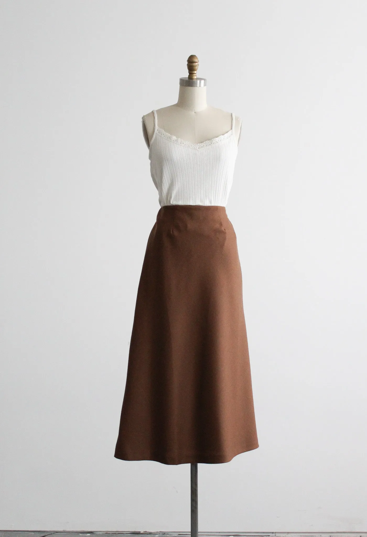 tobacco wool midi skirt 1919 Vintage