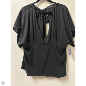 Top Short Sleeve By Banana Republic In Black, Size: Xl