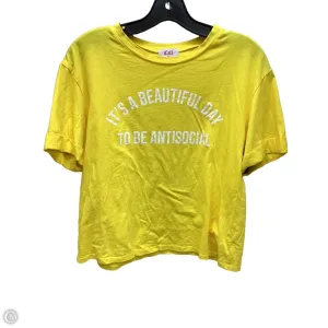 Top Short Sleeve By Clothes Mentor In Yellow, Size: M