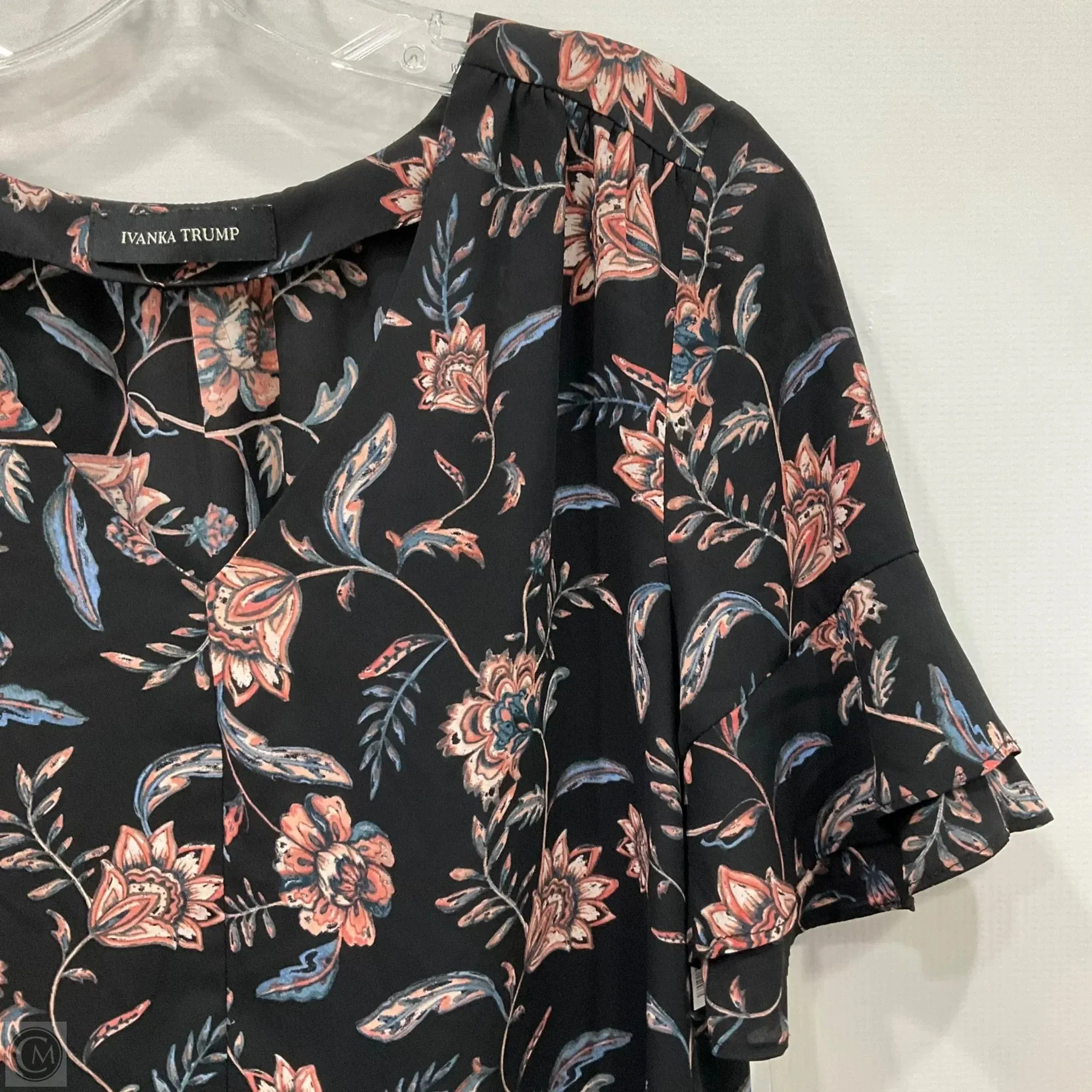 Top Short Sleeve By Ivanka Trump In Floral Print, Size: S