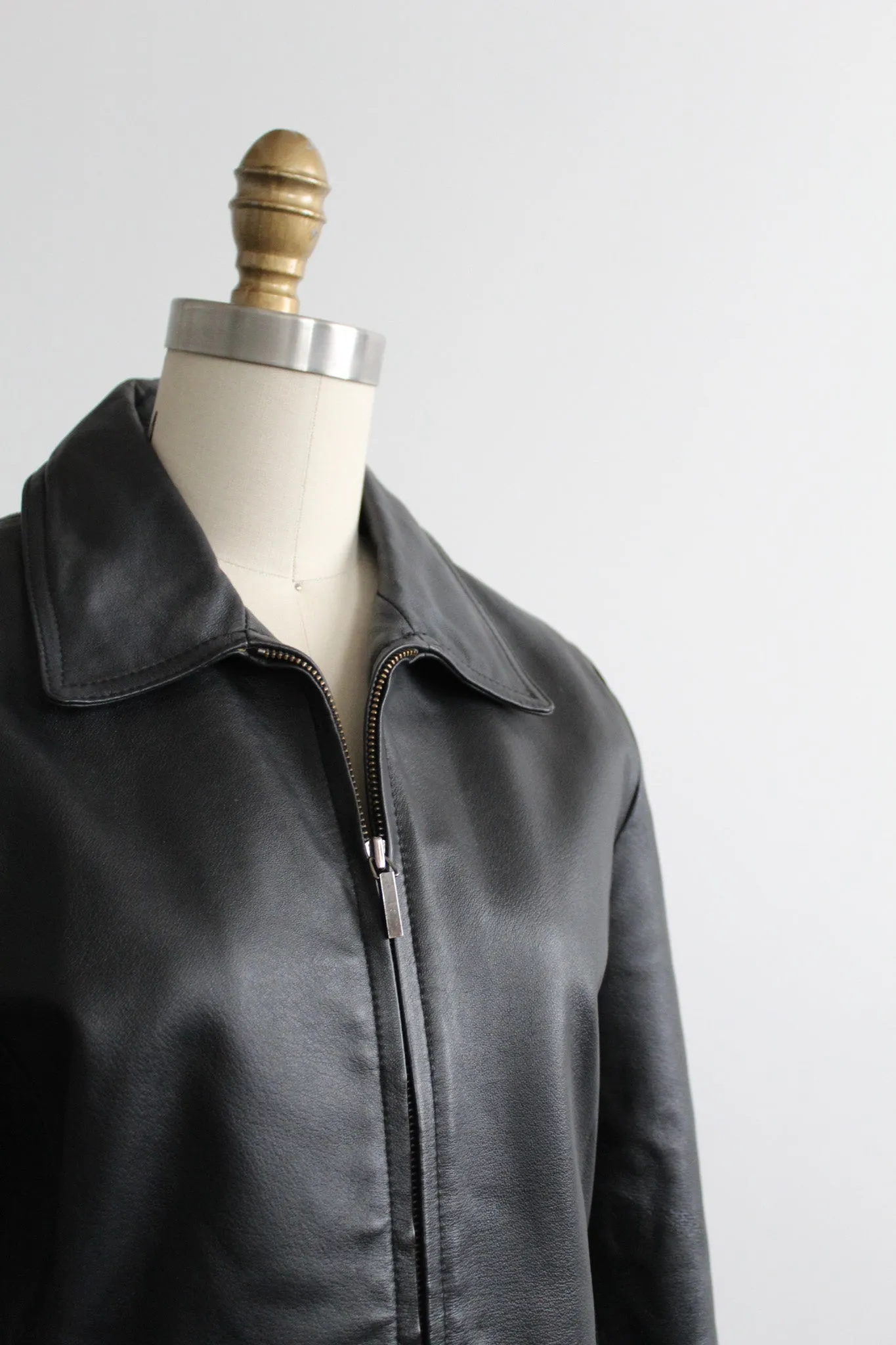 vanguard black leather jacket 1919 Vintage