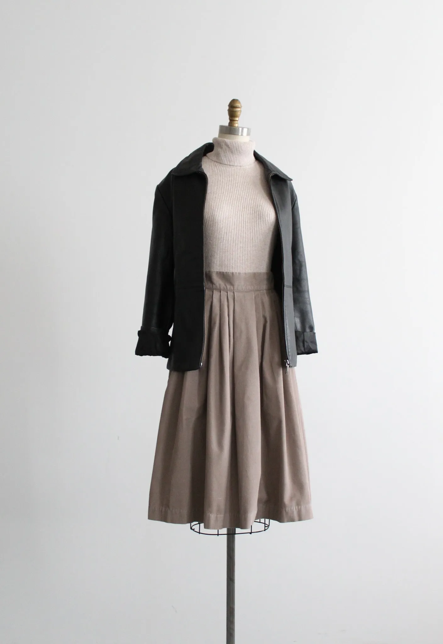 vanguard black leather jacket 1919 Vintage
