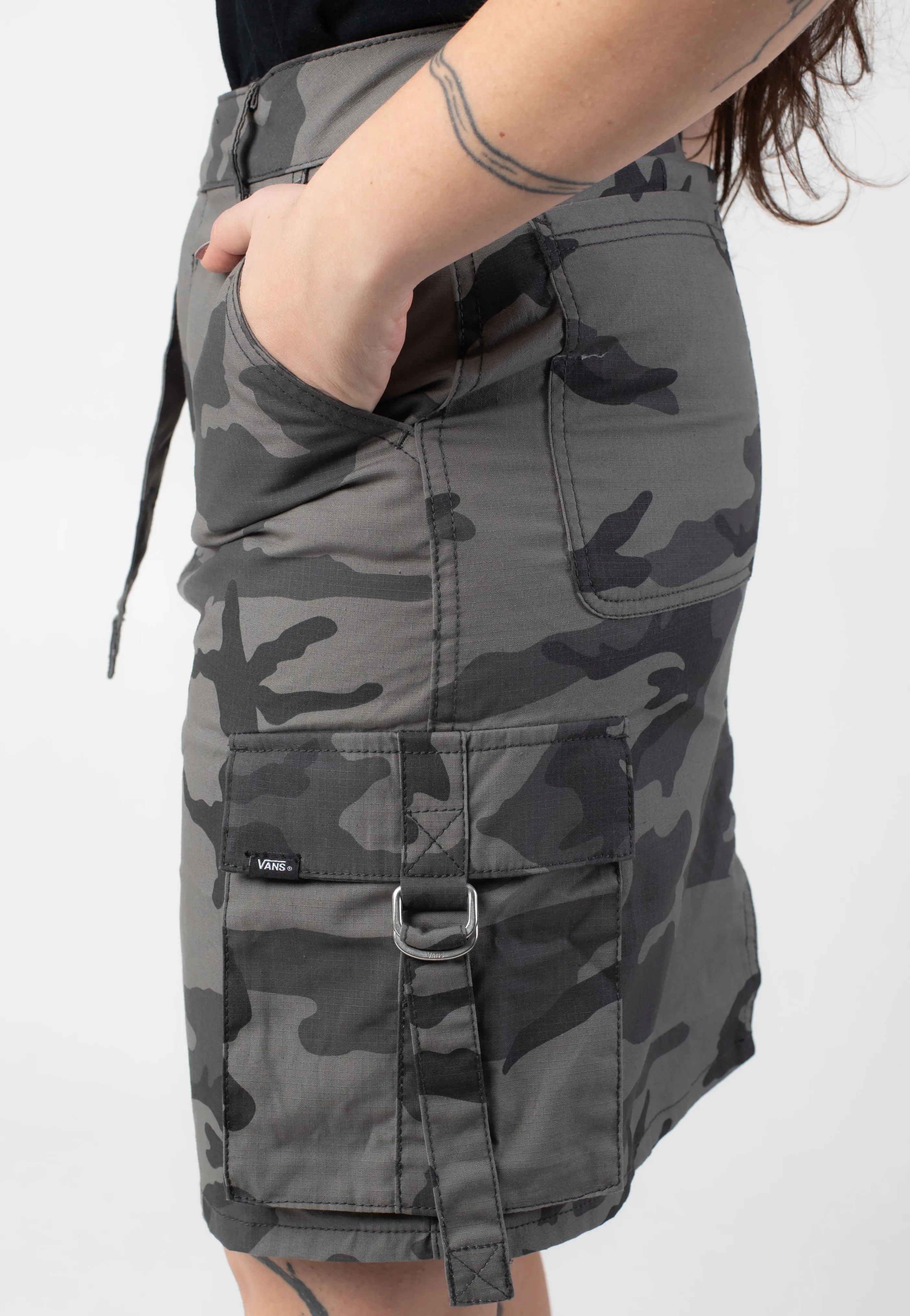 Vans - Cobra Cargo Black/Parisian Night - Skirt