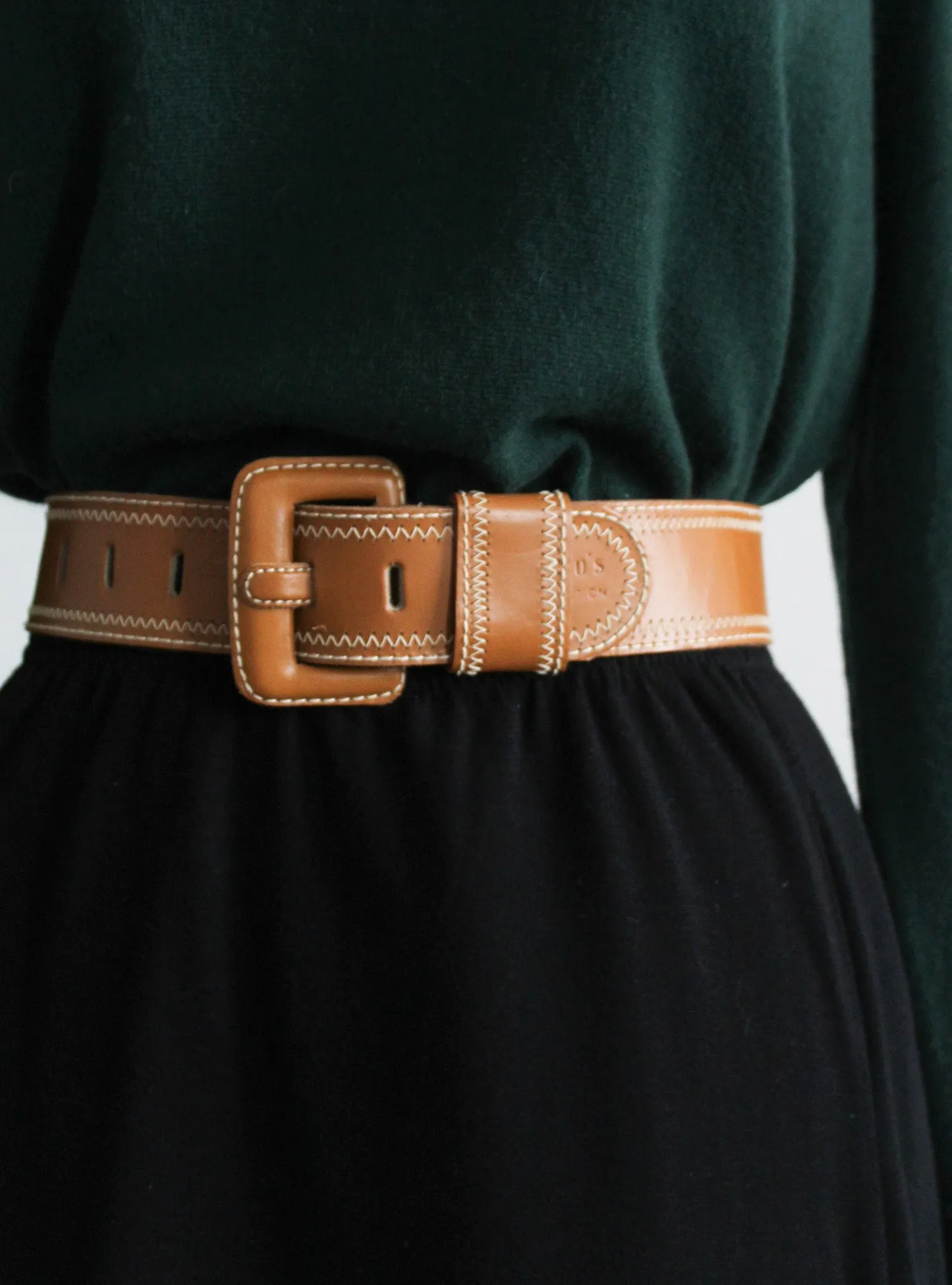 wide honey leather belt 1919 Vintage
