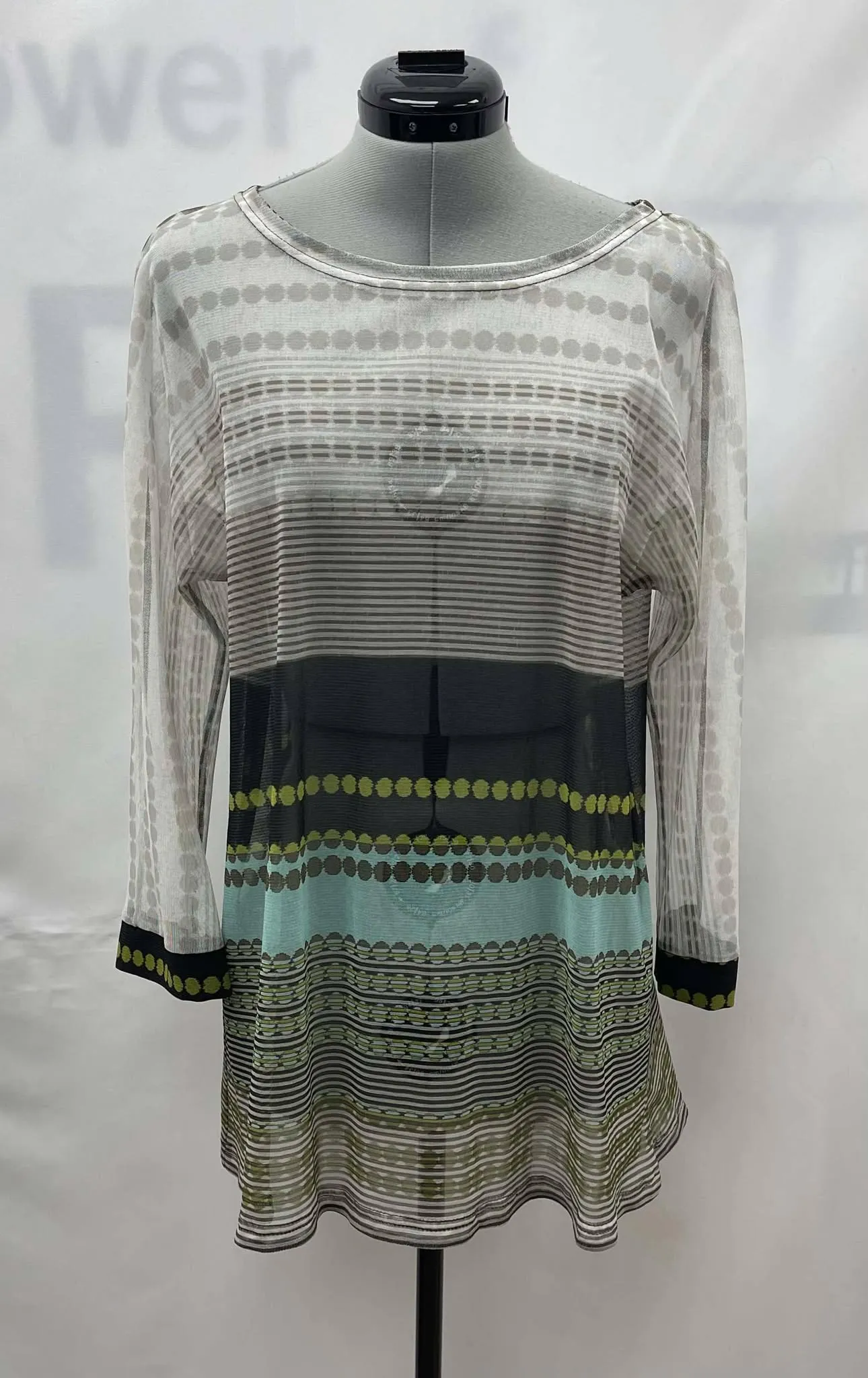 Women's Robert Kitchen Long Sleeve Beach Cover, Large